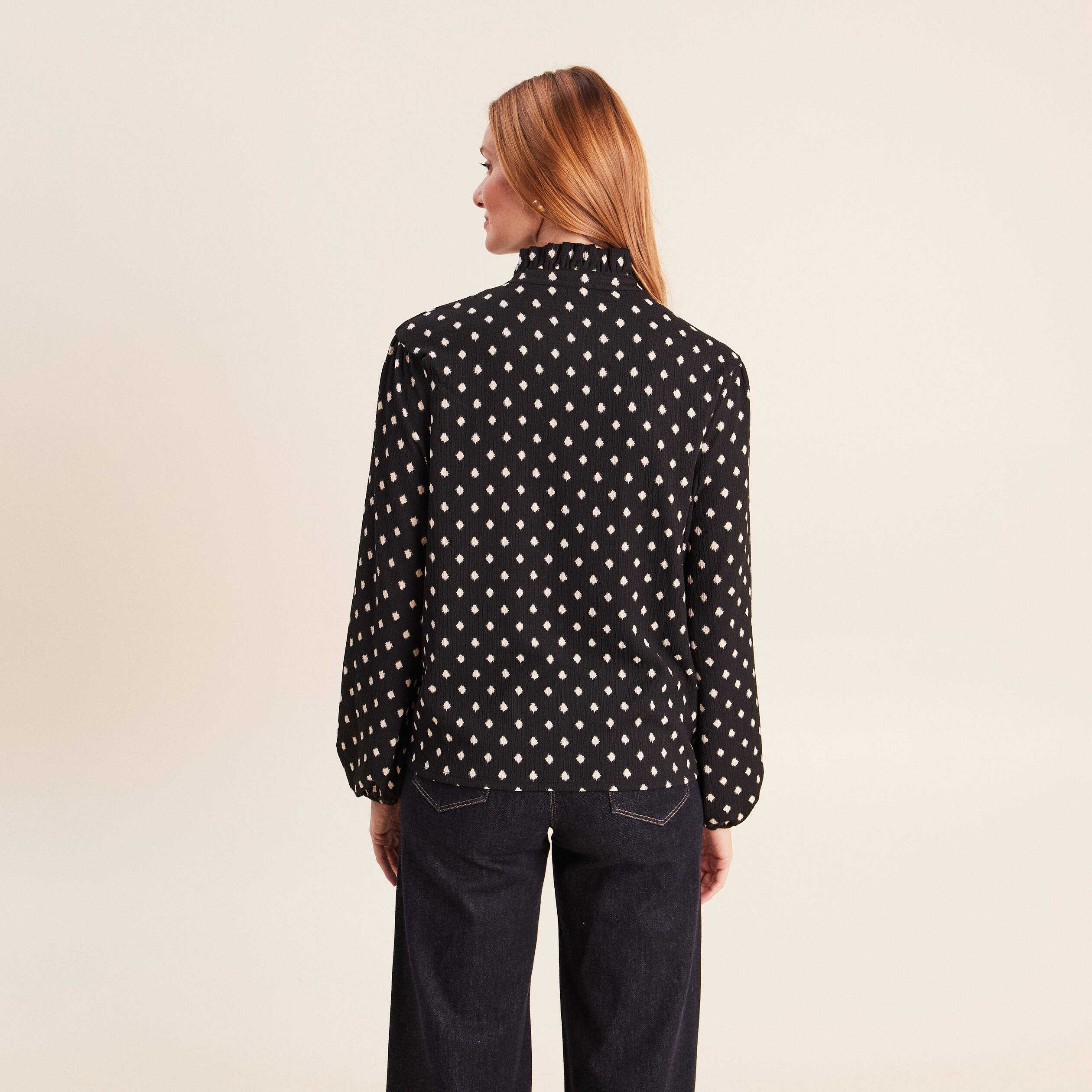 Blouse droite manches longues noir femme