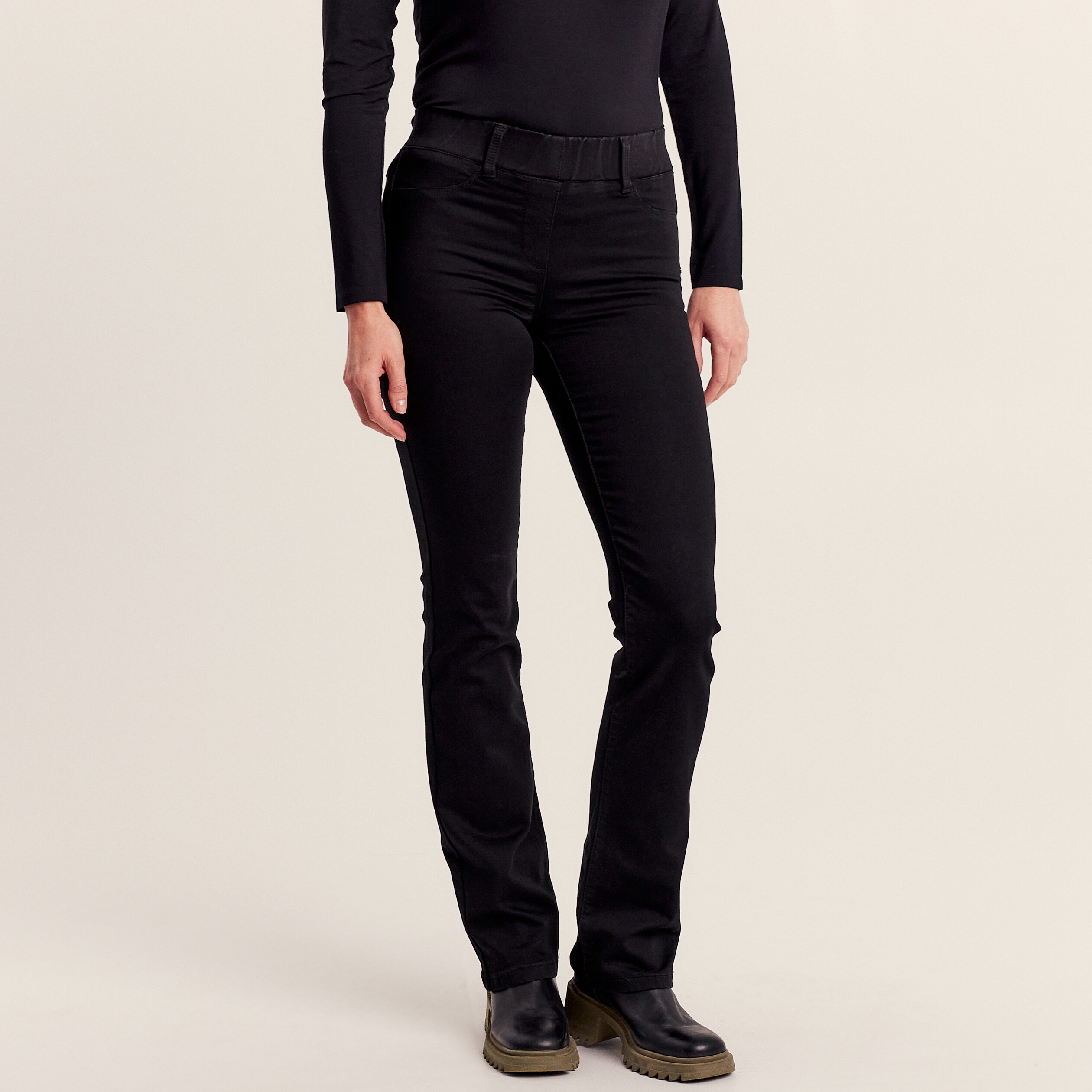 Pantalon tregging bootcut noir femme