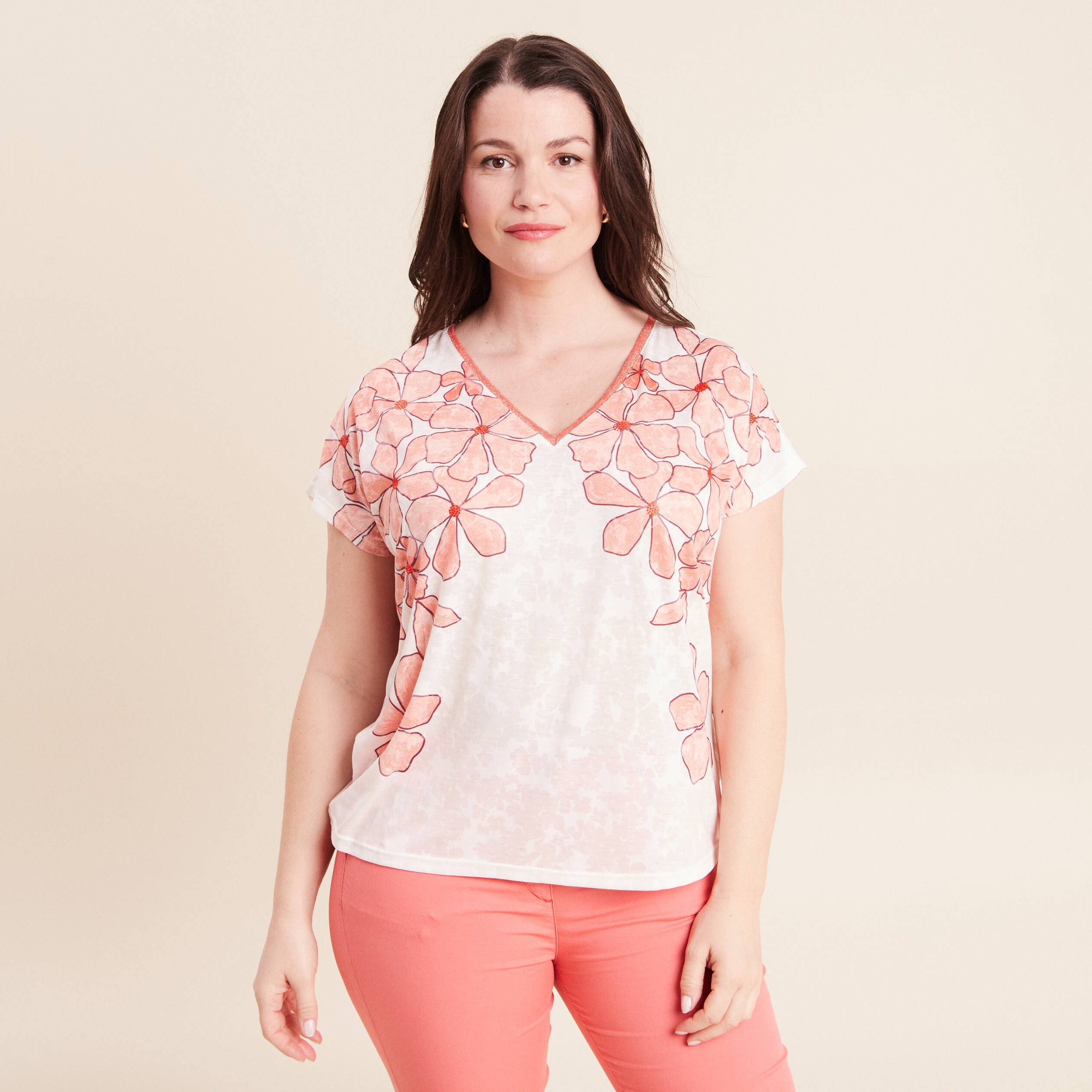 T-shirt col v manches courtes ecru femme