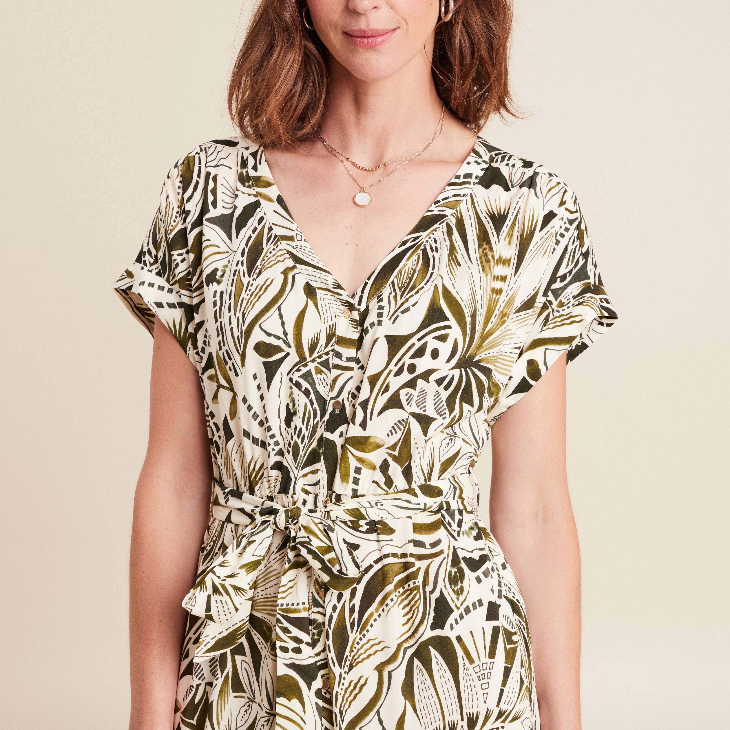robe longue evasee col v manches courtes vert femme robe longue évasée col v manches courtes vert femme