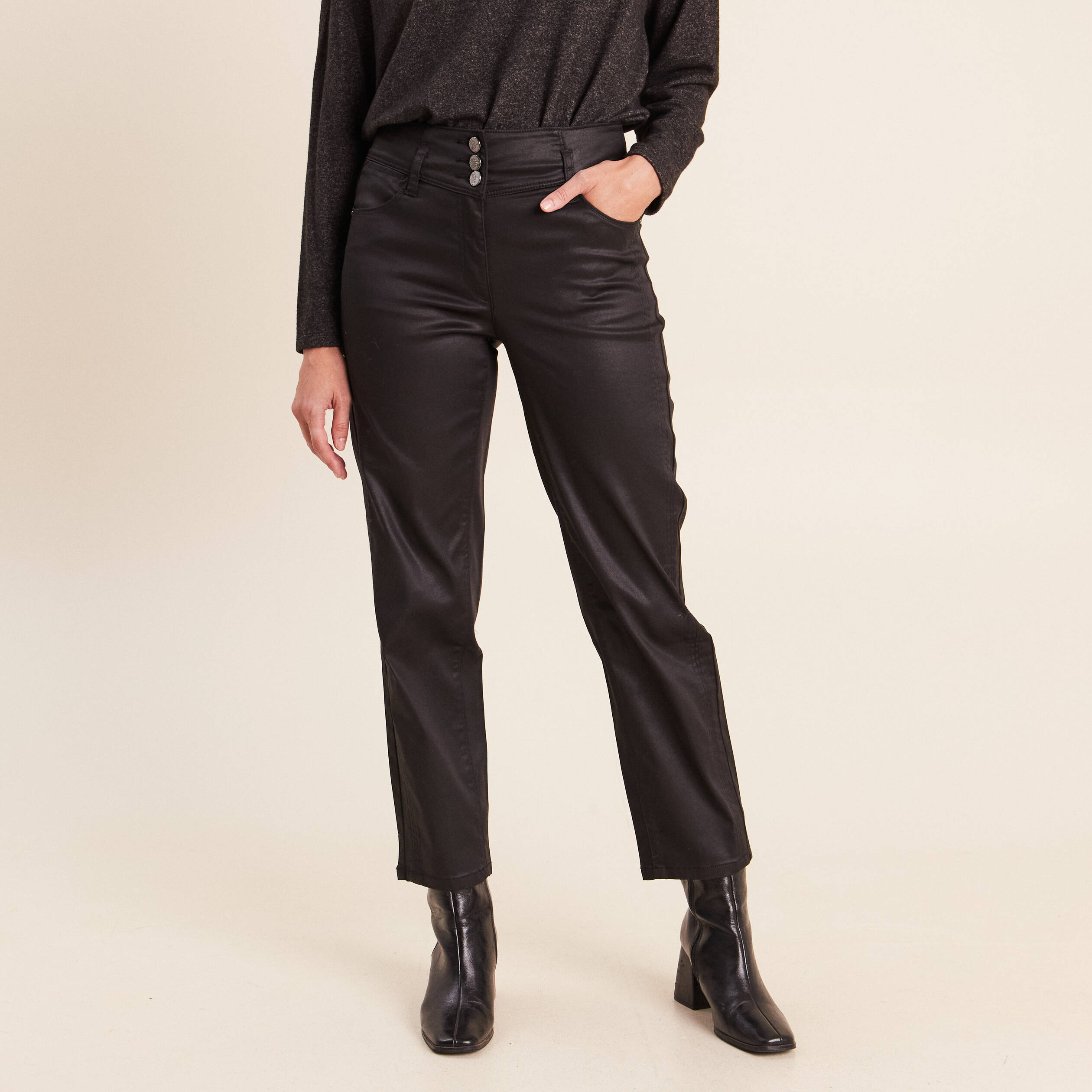 Pantalon enduit noir femme