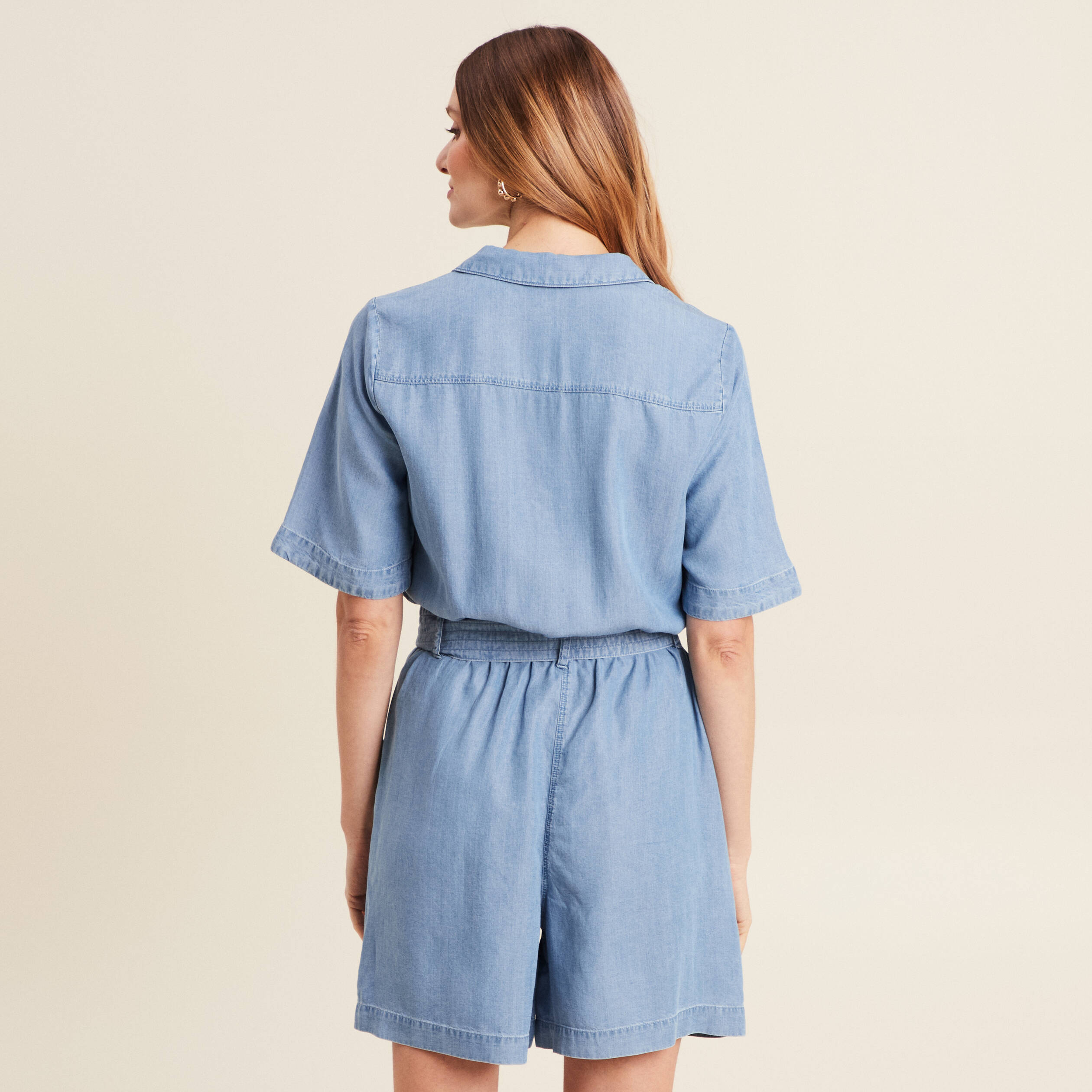 Combishort ceintur&eacute;e denim double stone femme