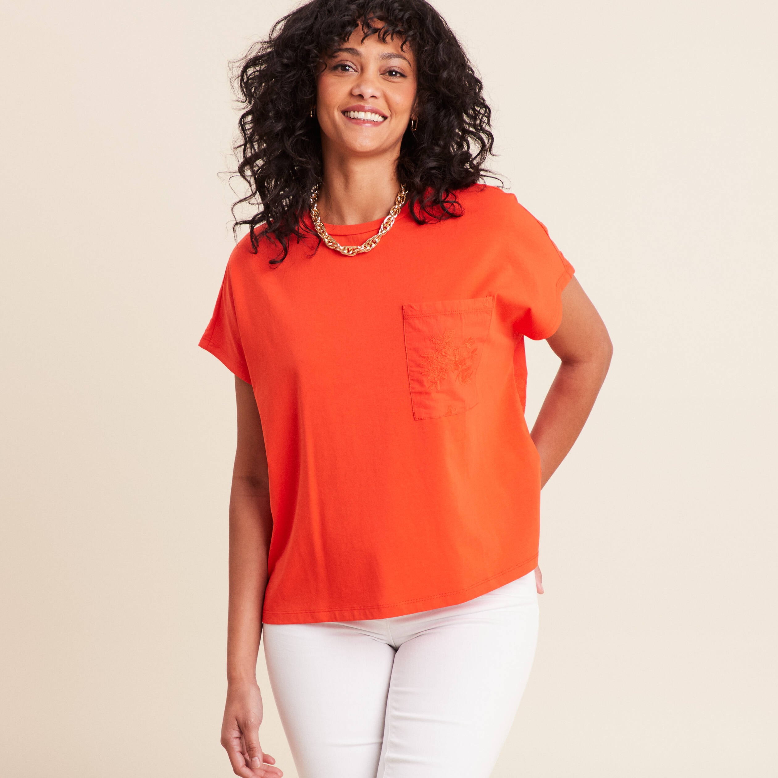 T-shirt col rond manches courtes poches orange fonc&eacute; femme