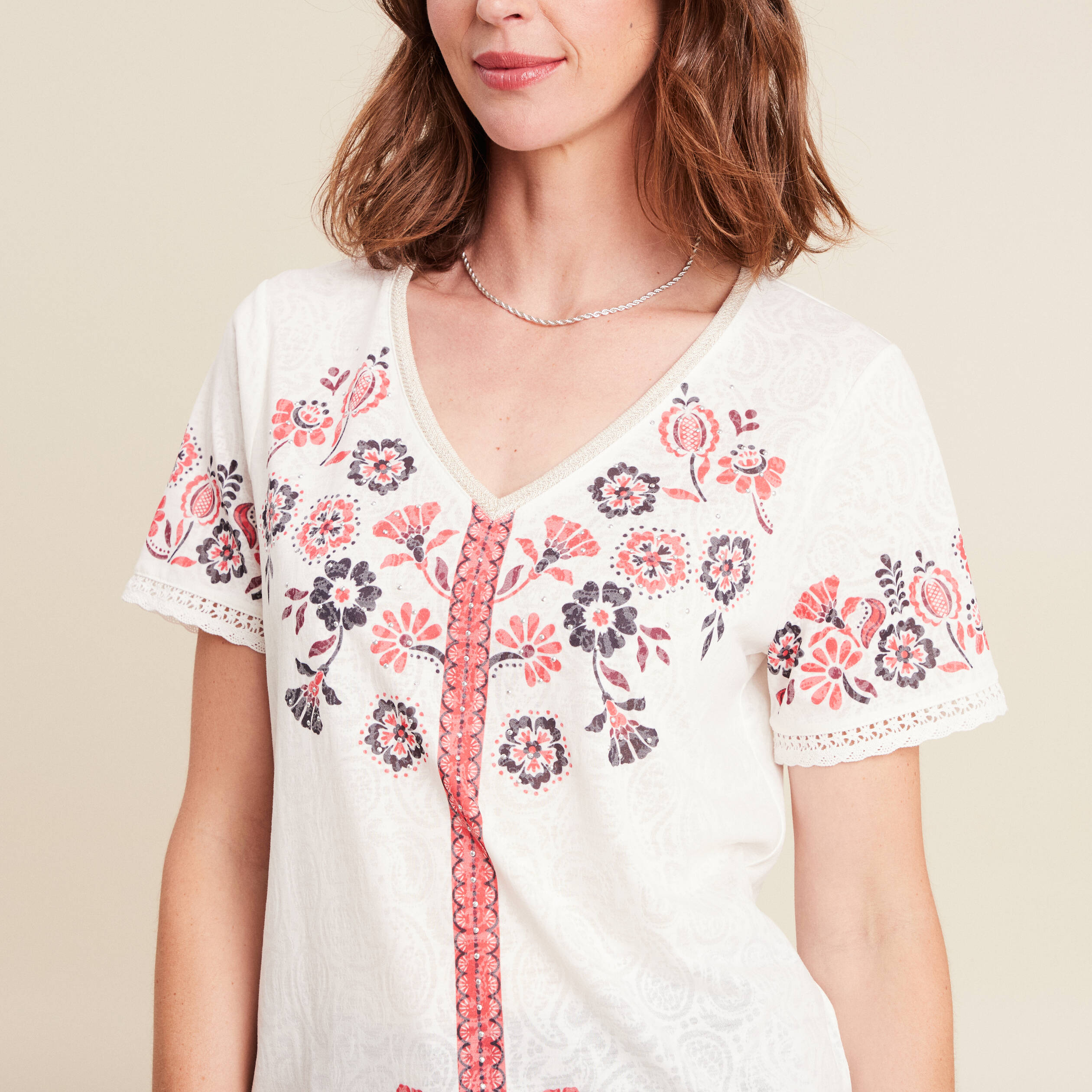 t shirt droit court manches courtes ecru femme t-shirt droit court manches courtes ecru femme