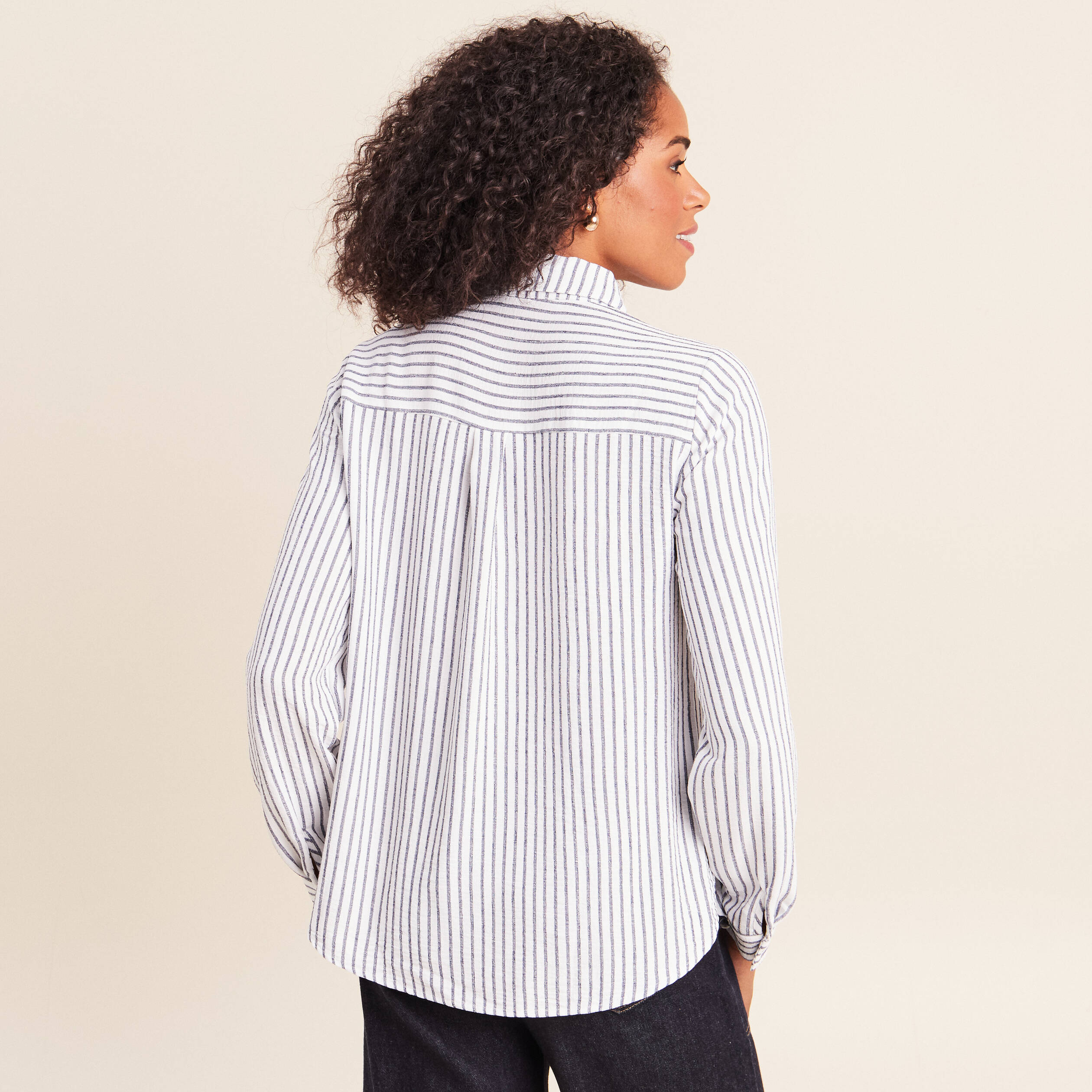 Chemise droite fluide manches longues bleu femme