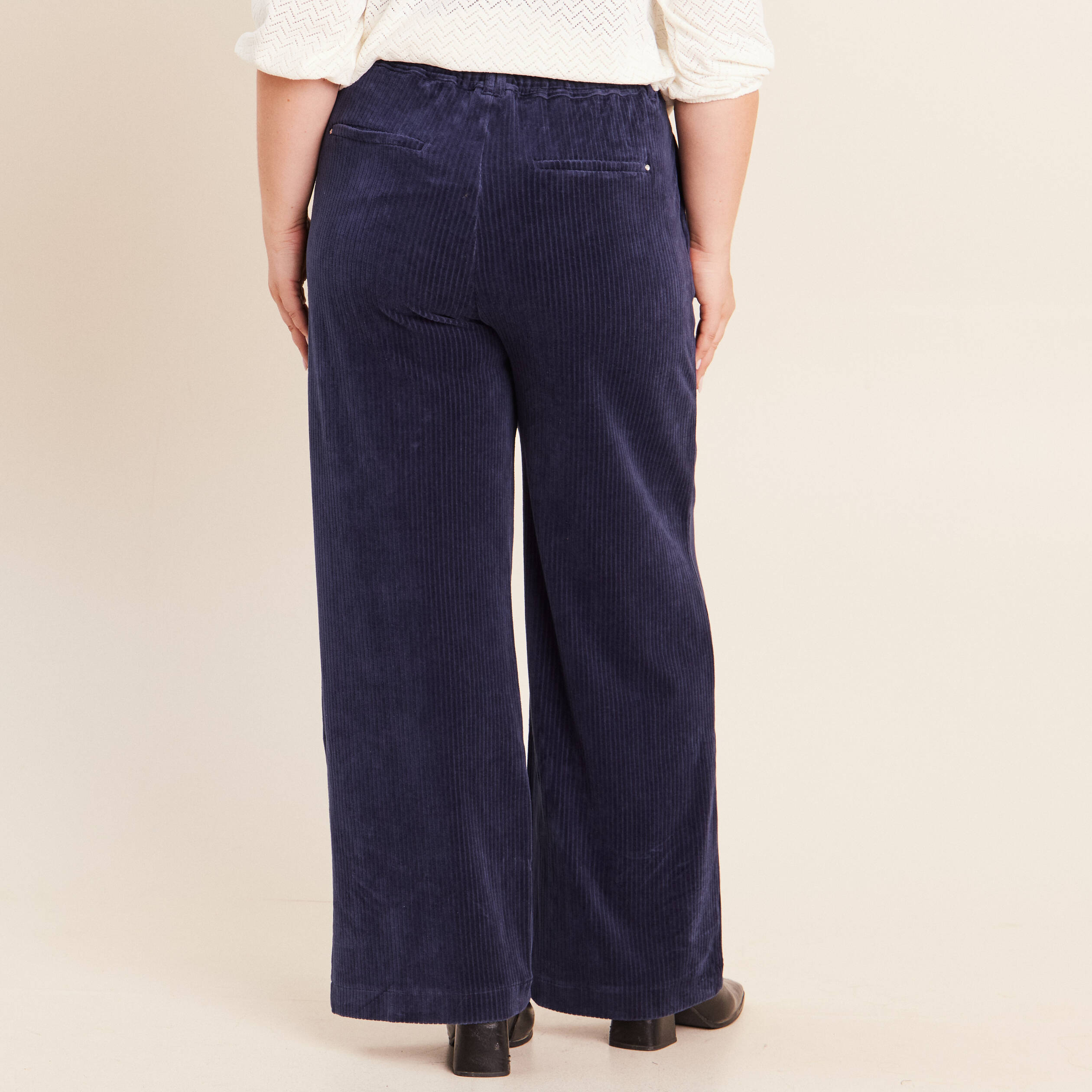 Pantalon en velours bleu marine femme