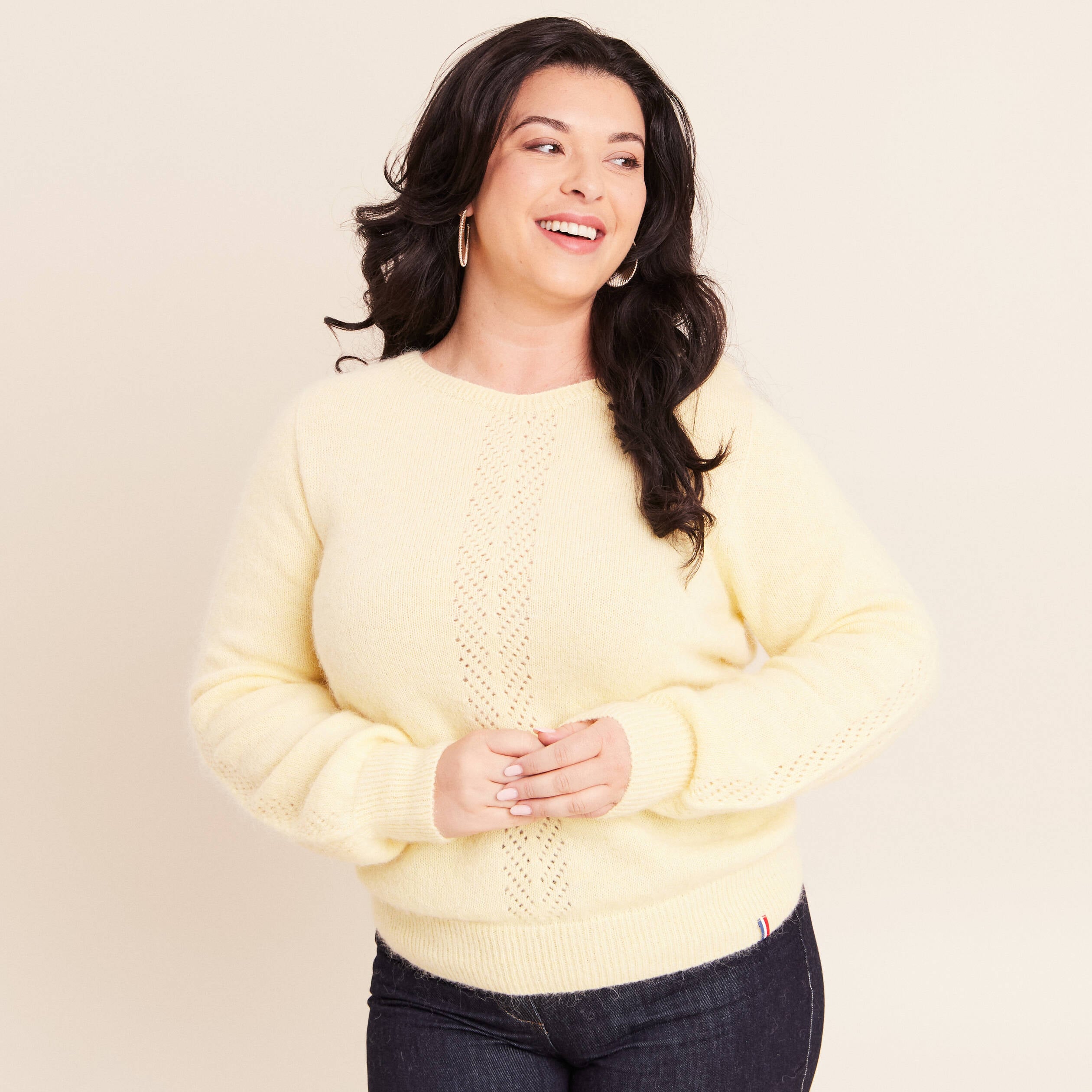 Pull confectionn&eacute; en France jaune pastel femme