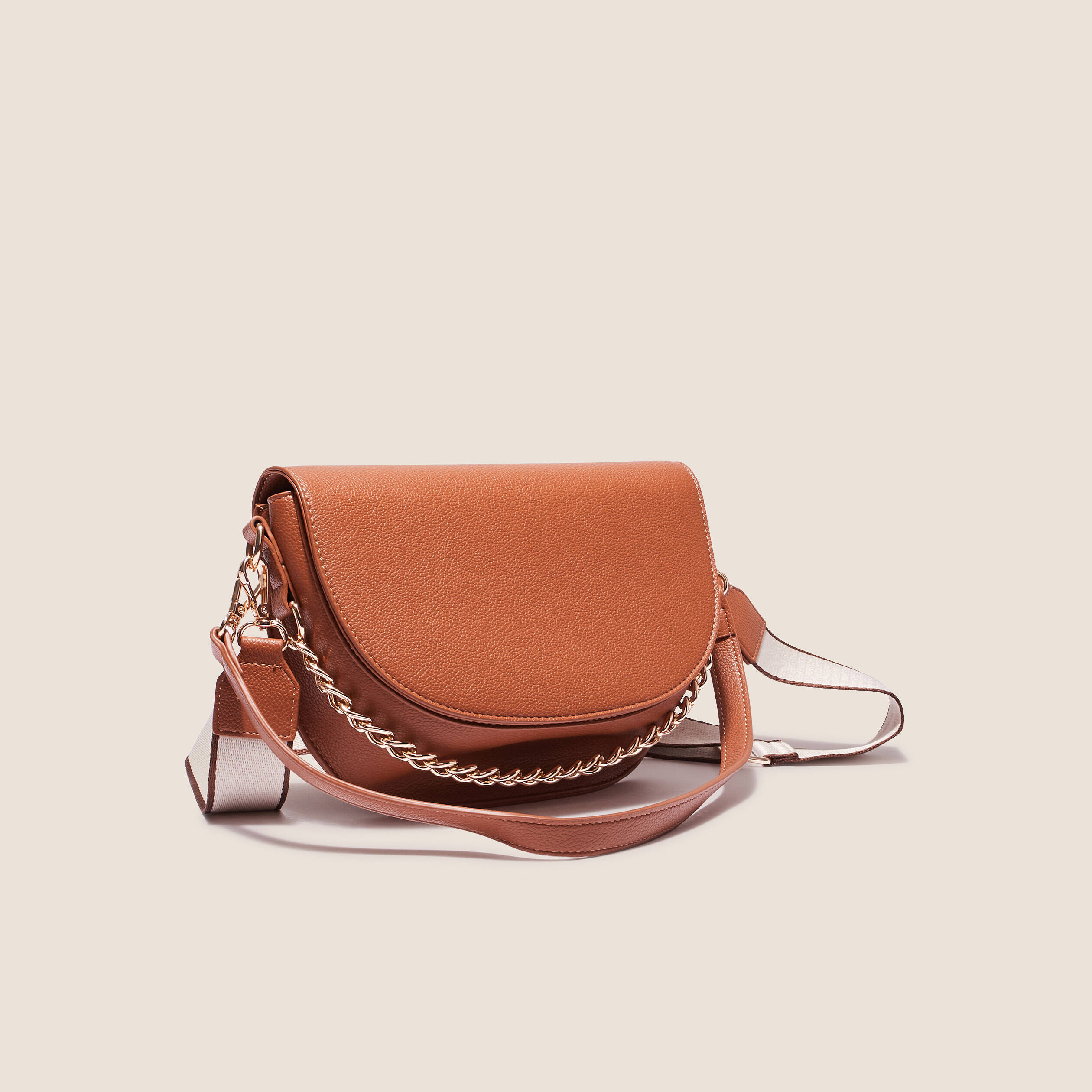 sac besace avec chainette camel femme Sac besace avec chaînette camel femme