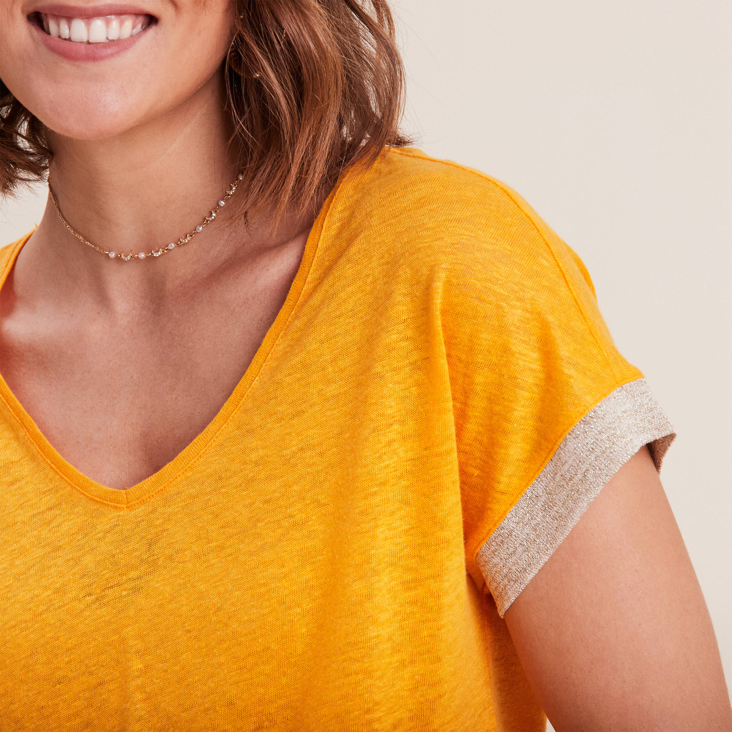 t shirt manches courtes jaune or femme T-shirt manches courtes jaune or femme