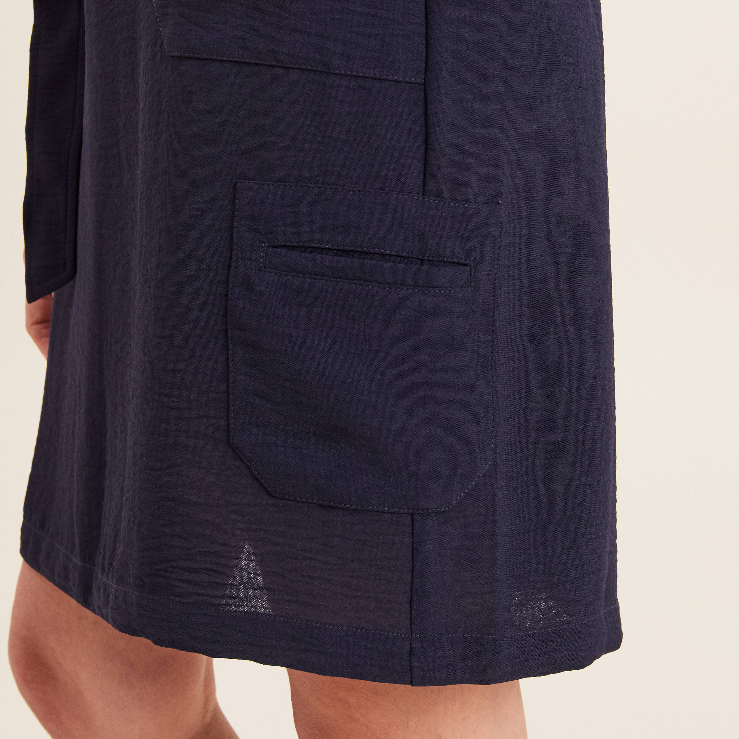 jupe droite ceinturee bleu fonce femme Jupe droite ceinturée bleu foncé femme