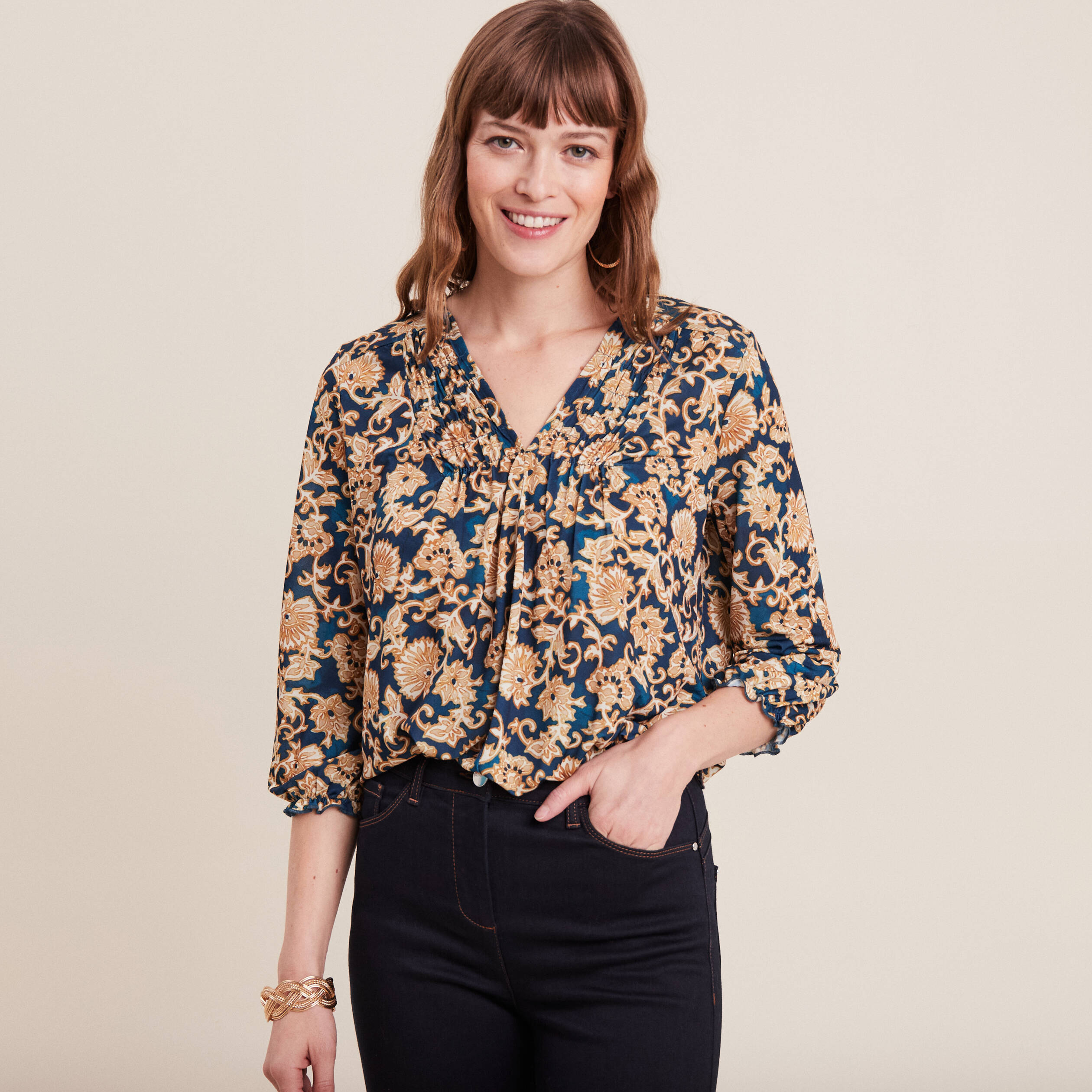 blouse manches 34 col smocke bleu fonce femme Blouse manches 3/4 col smocké bleu foncé femme