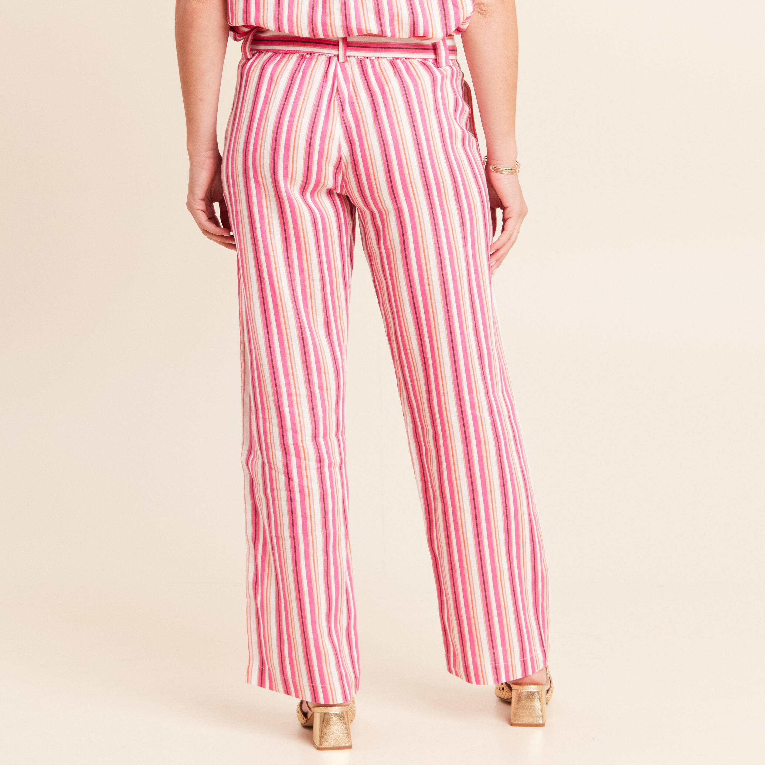 Pantalon coupe large en lin rose femme