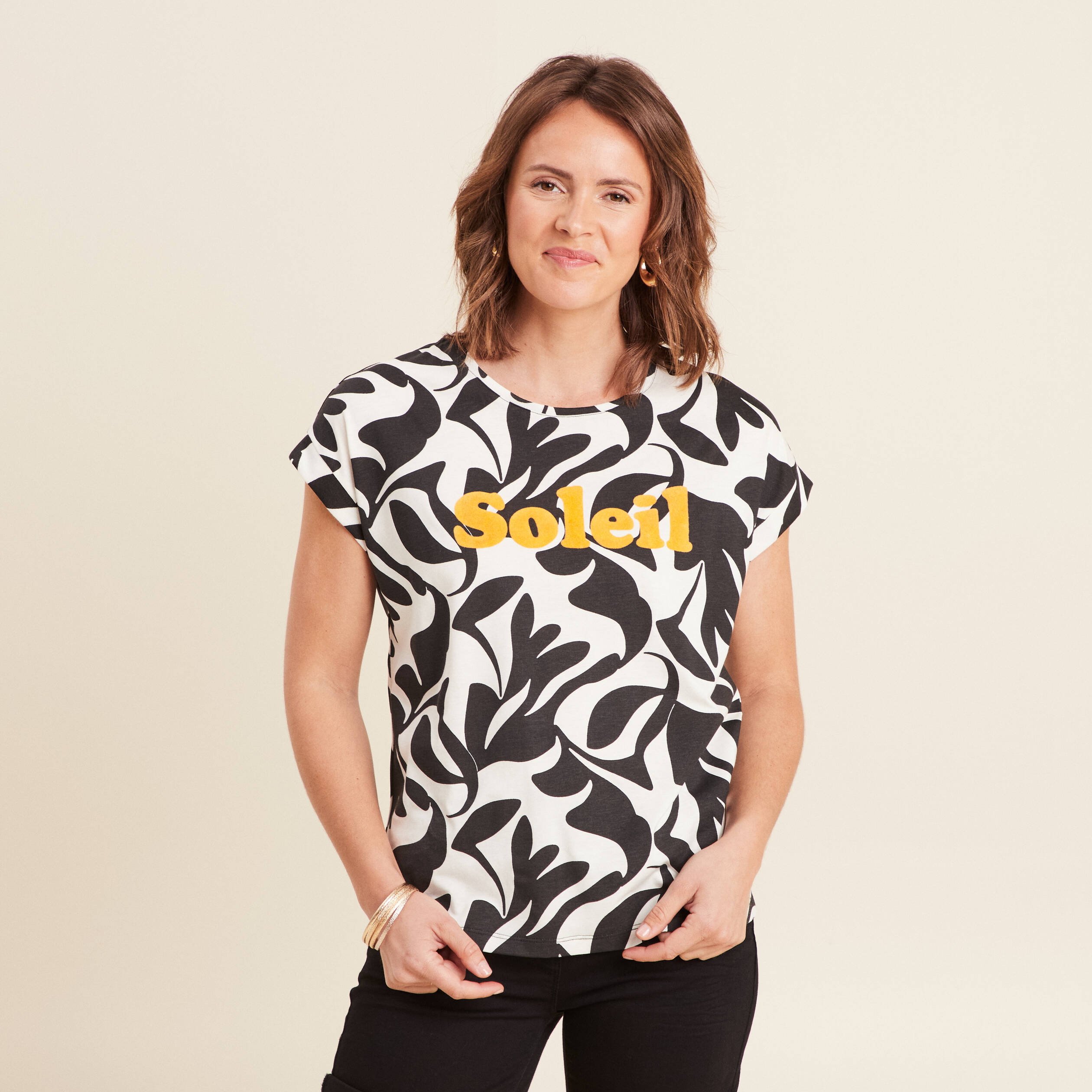 T-shirt manches courtes noir femme