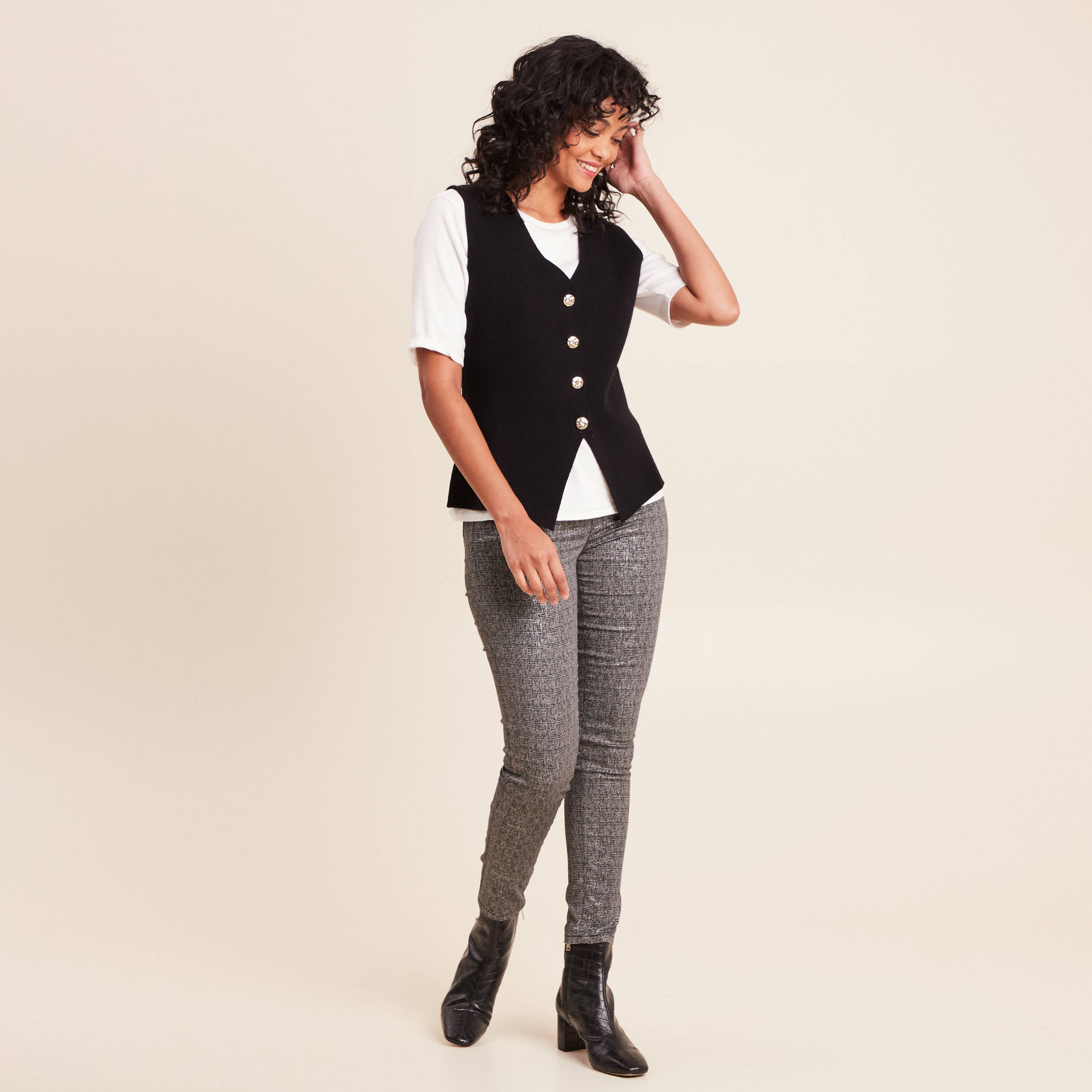 Gilet droit mi-long sans manches noir femme