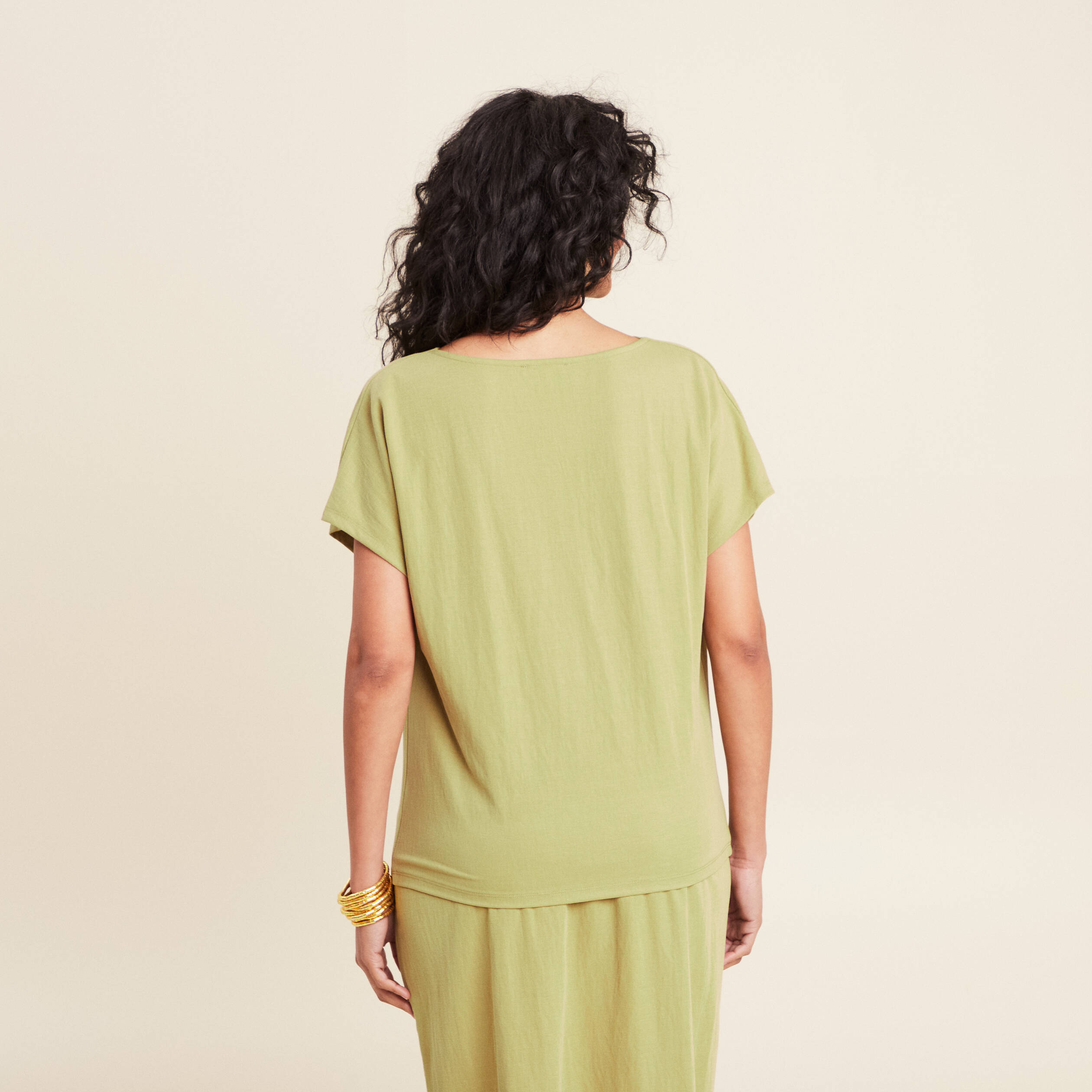 t shirt manches courtes vert olive femme T-shirt manches courtes vert olive femme