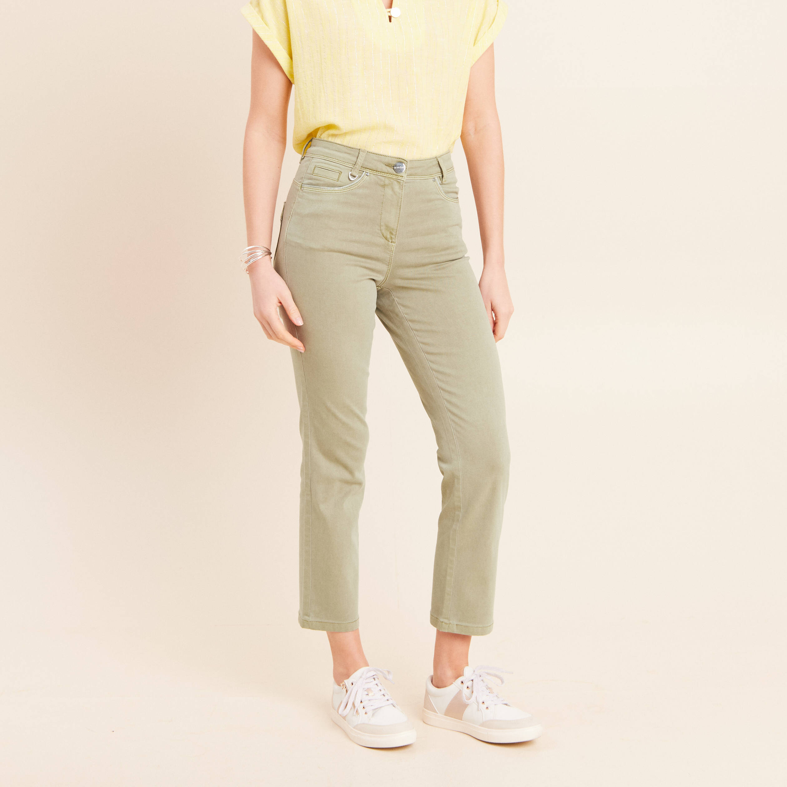 Jean coupe droite 7/8&egrave;me vert clair femme
