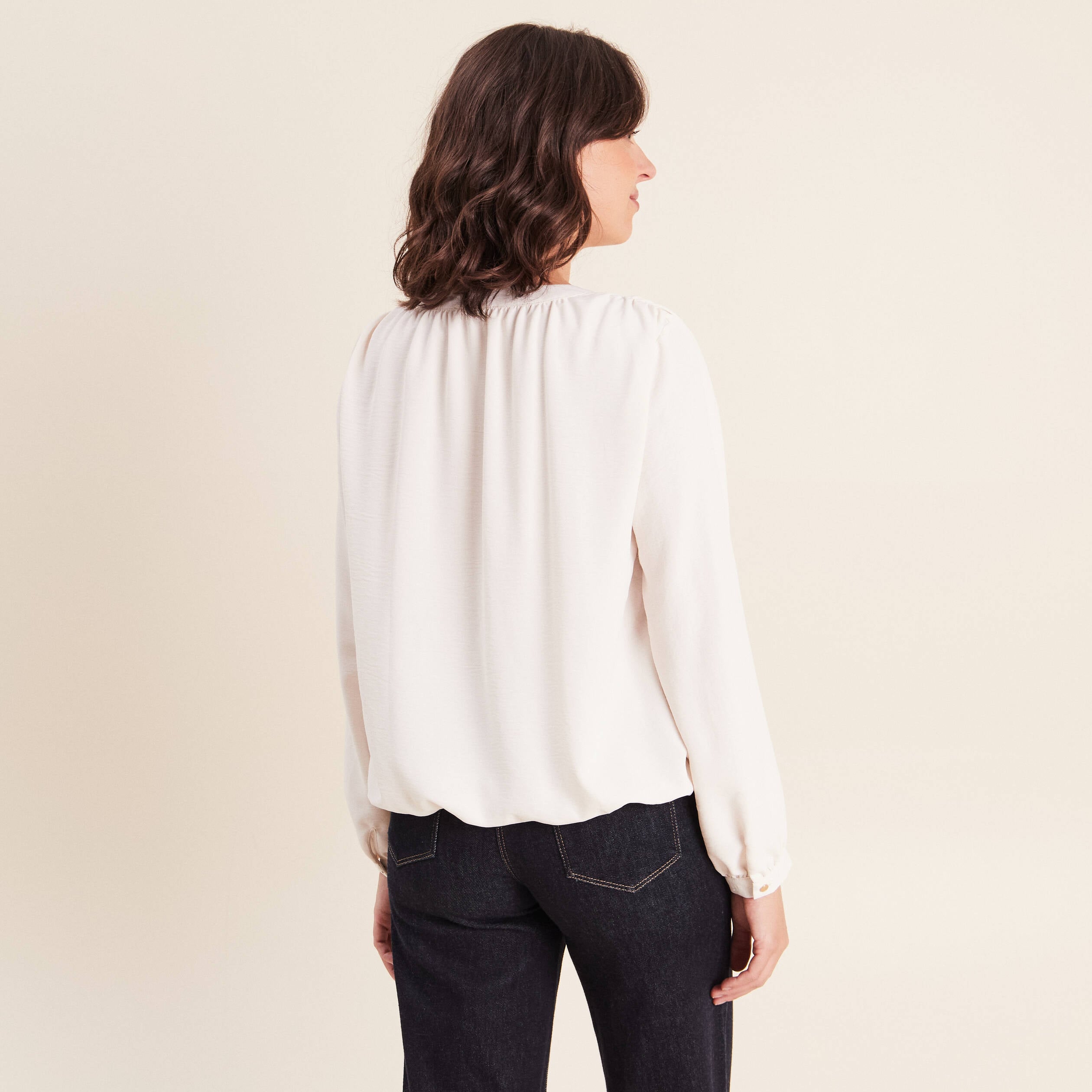 Chemise ample effet boule doubl&eacute;e ivoire femme
