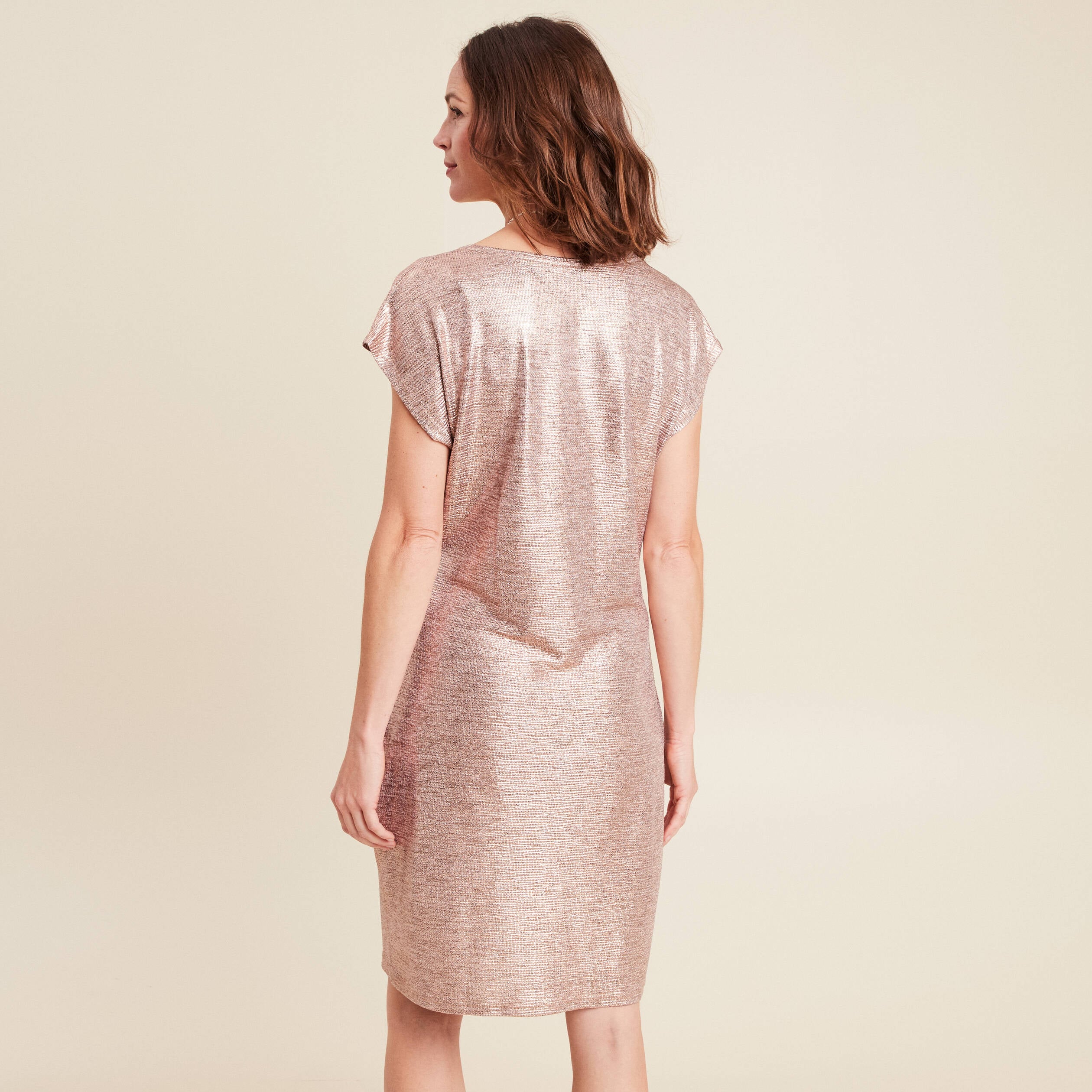 Robe ajust&eacute;e courte rose femme