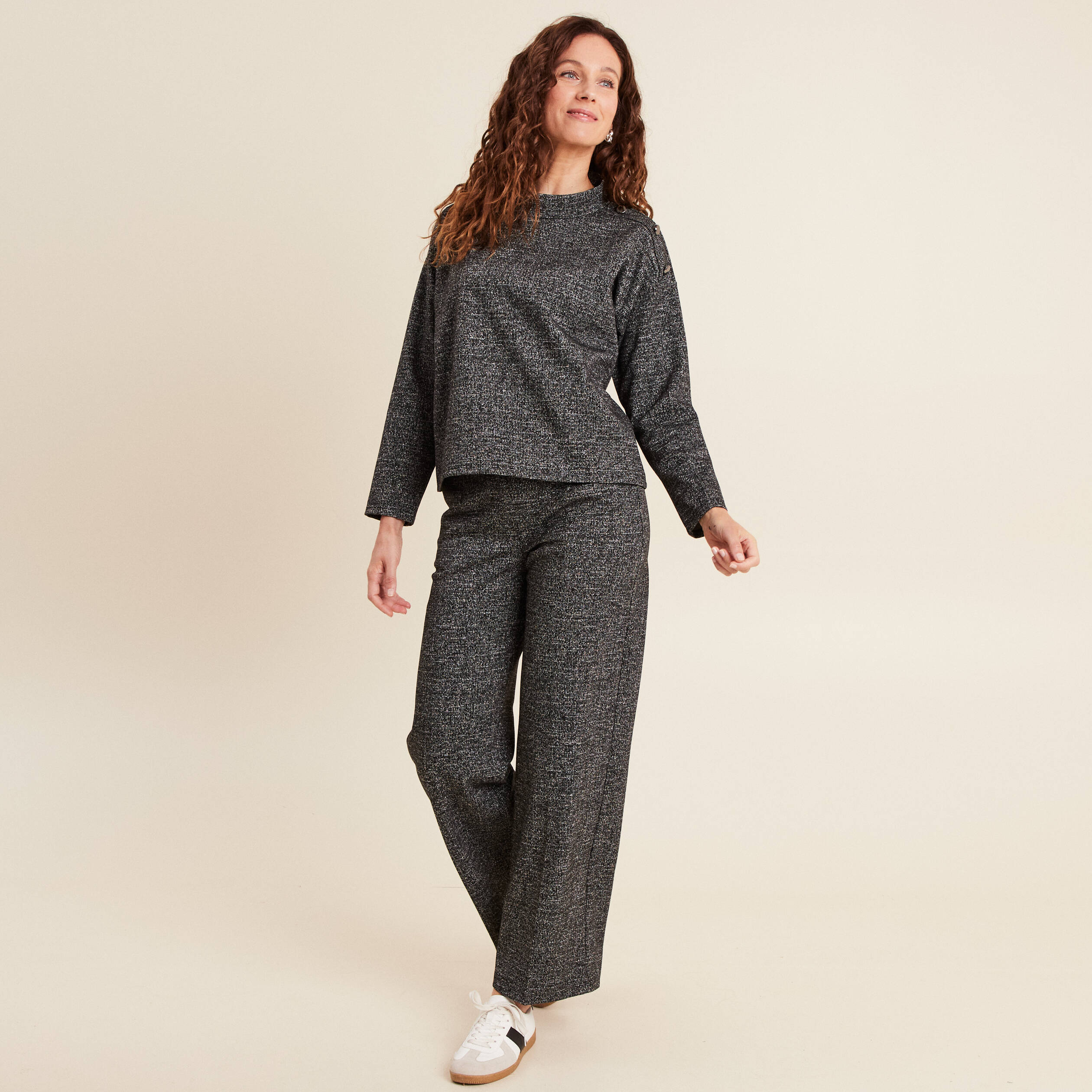 Sweat manches longues col montant gris femme