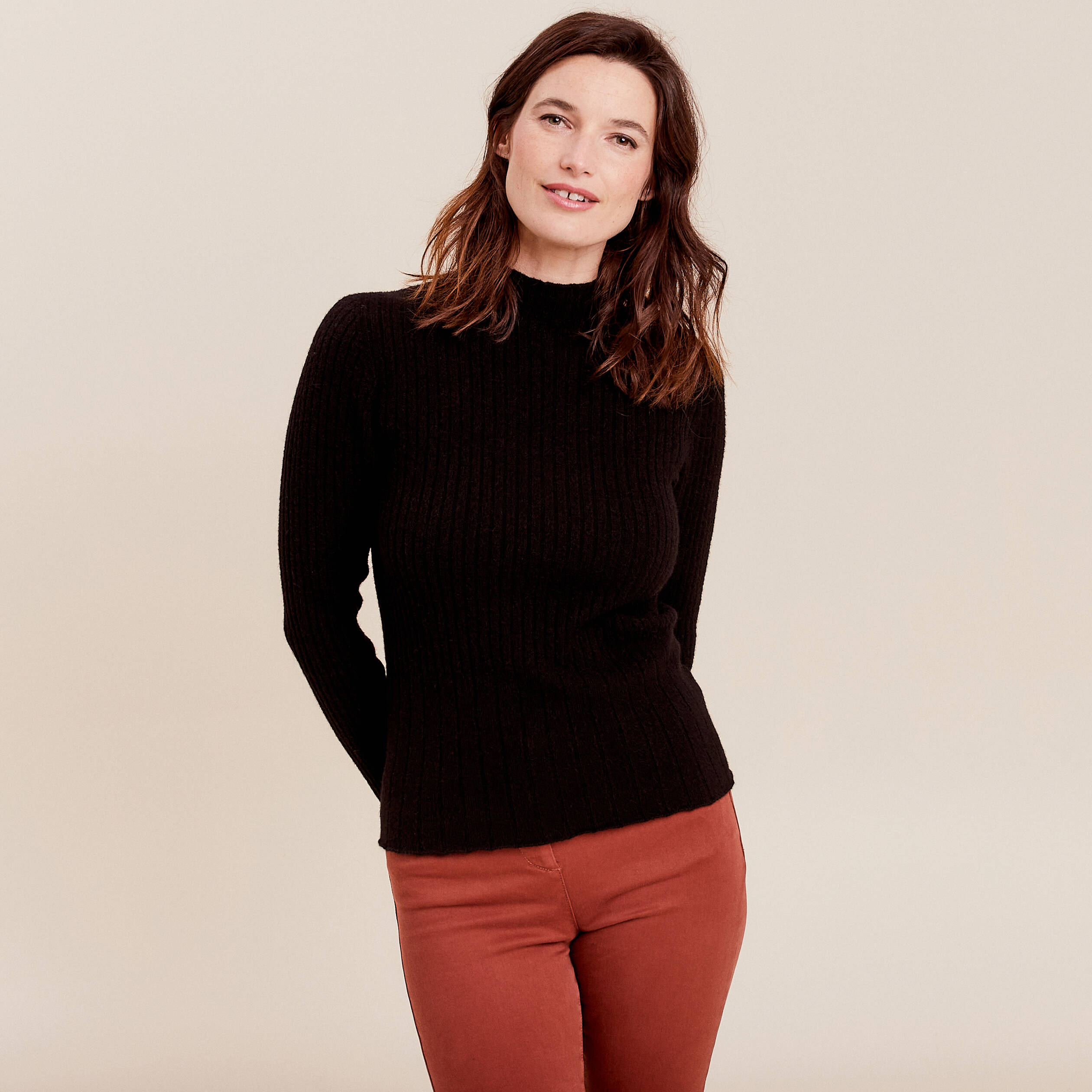 pull manches longues cotele noir femme Pull manches longues côtelé noir femme
