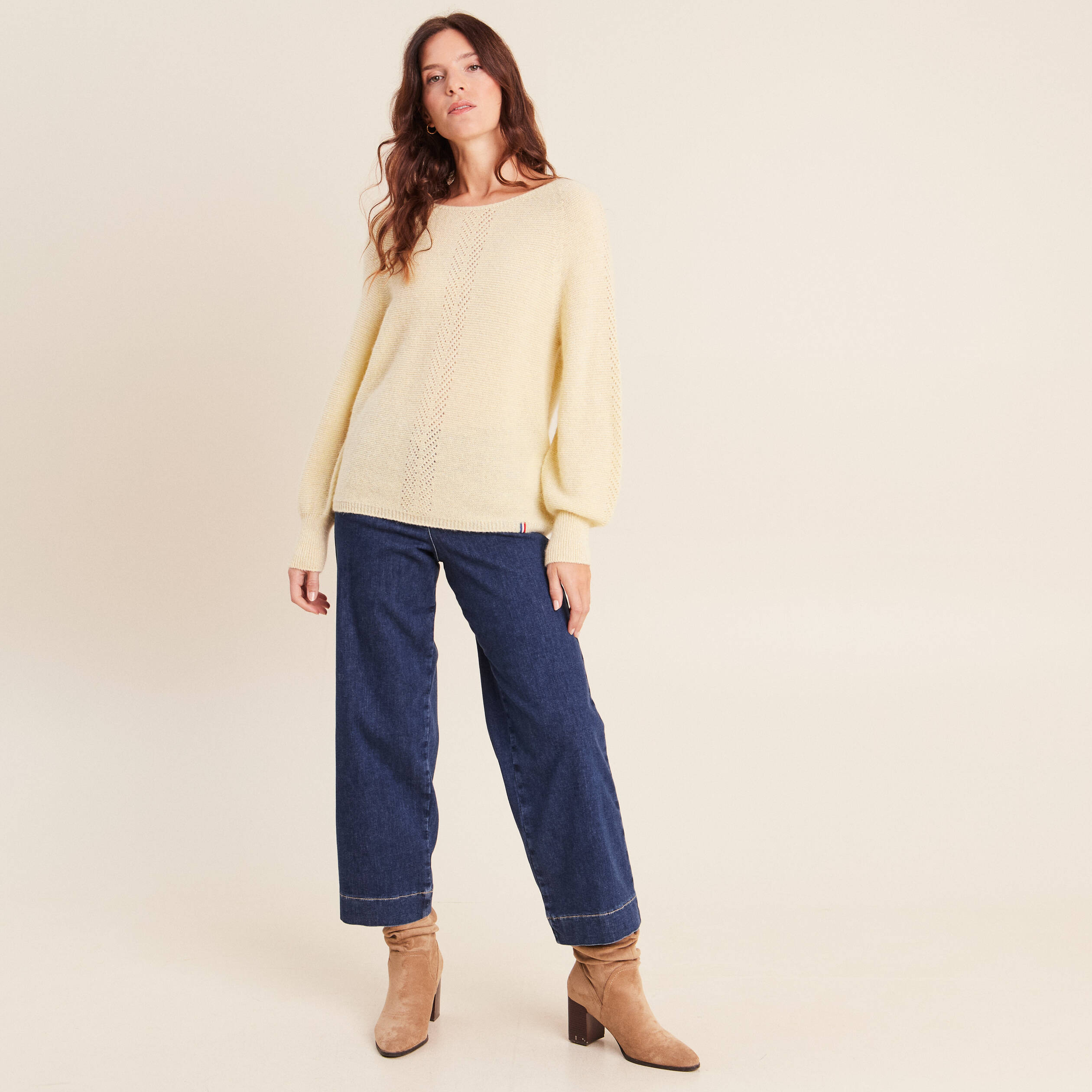 Pull droit col rond manches longues jaune pastel femme