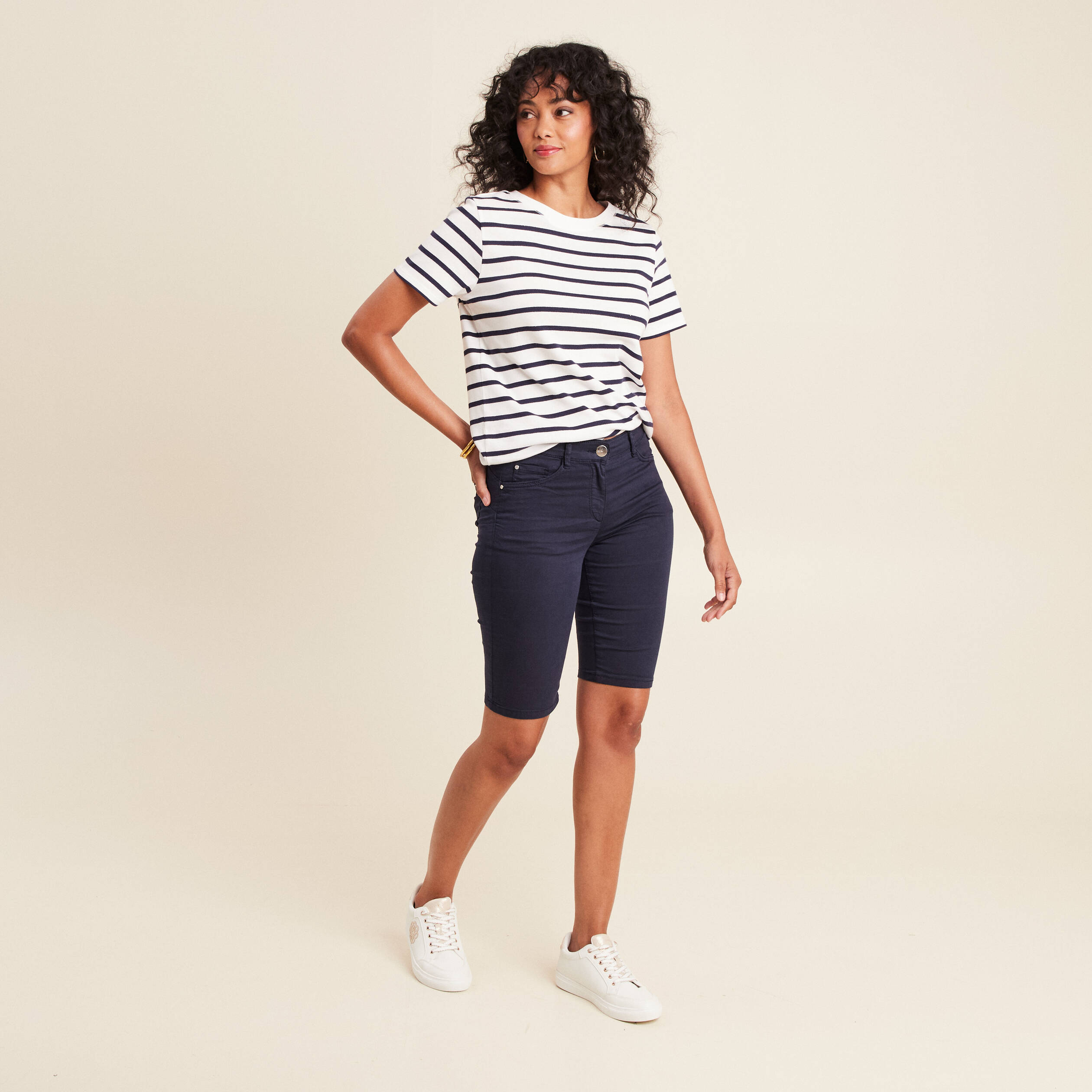 bermuda magique le leger bleu marine femme Bermuda magique le Léger bleu marine femme