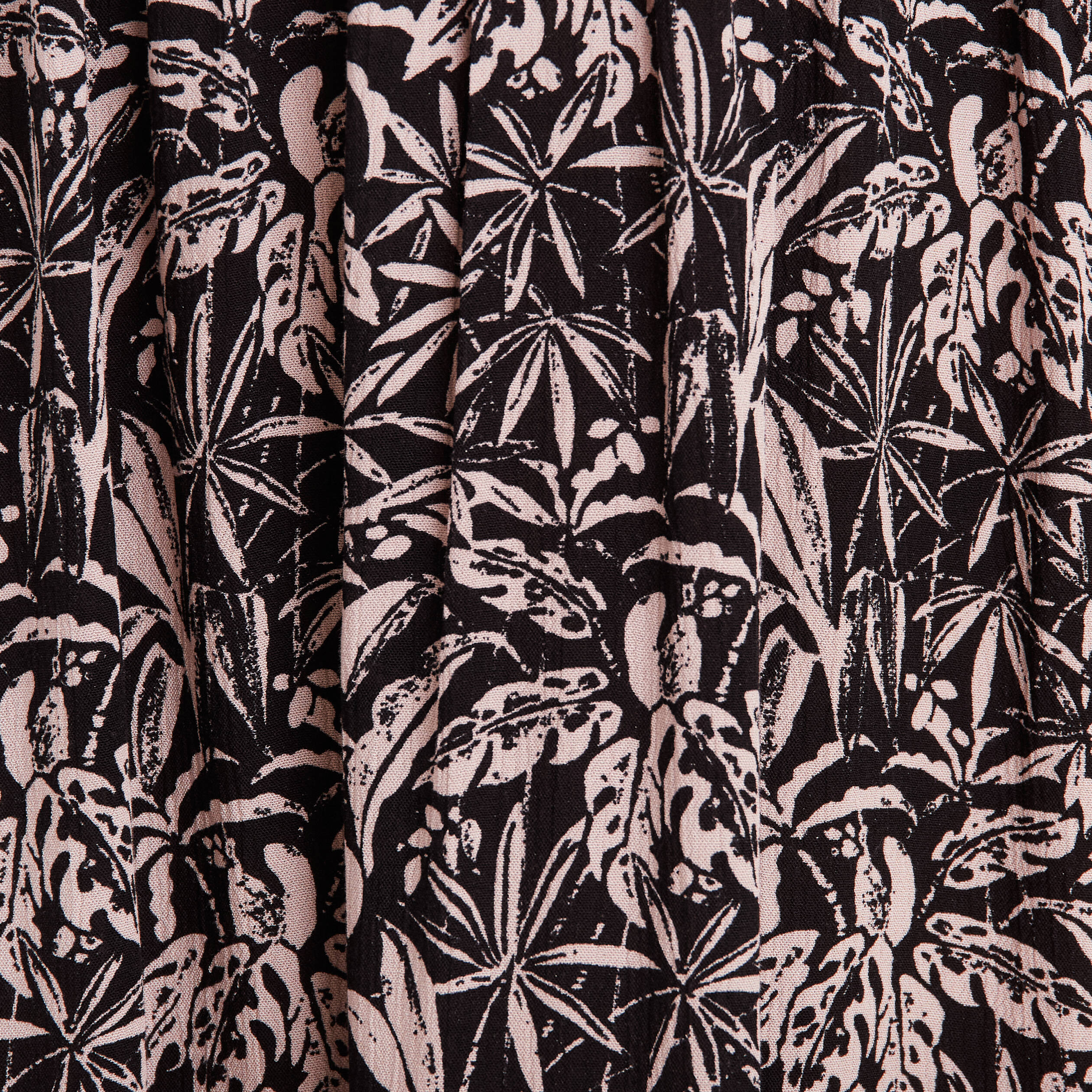 Robe évasée manches courtes noir femme