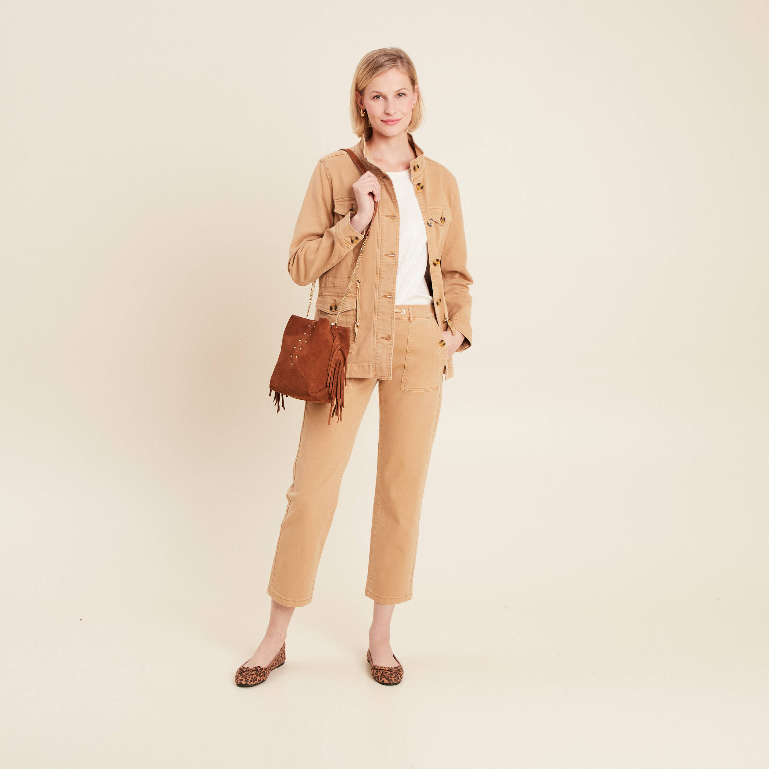 Jean ajust&eacute; 7/8&egrave;me marron clair femme