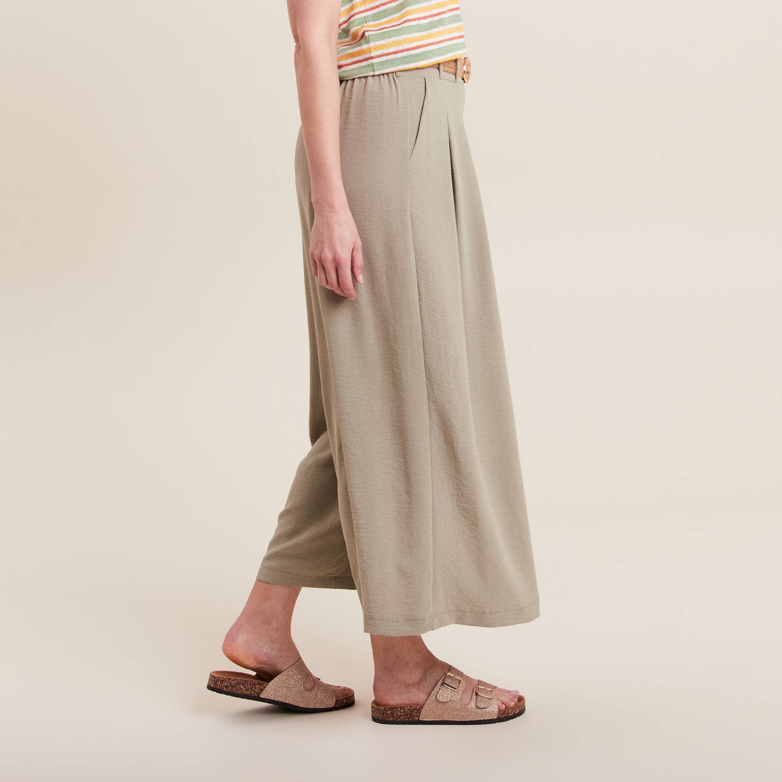 pantalon jupe culotte large vert clair femme Pantalon jupe-culotte large vert clair femme