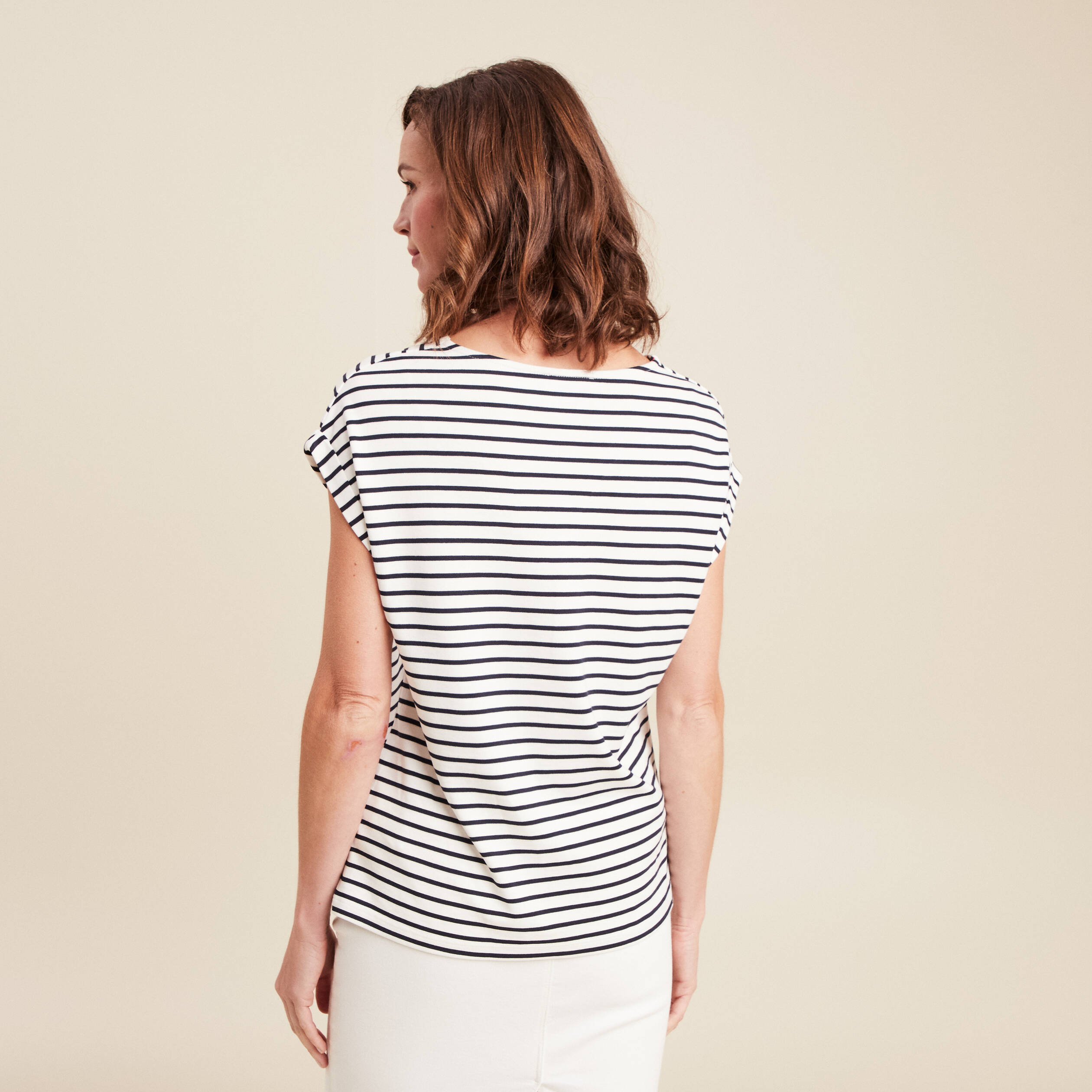 t shirt manches courtes brode bleu femme T-shirt manches courtes brodé bleu femme