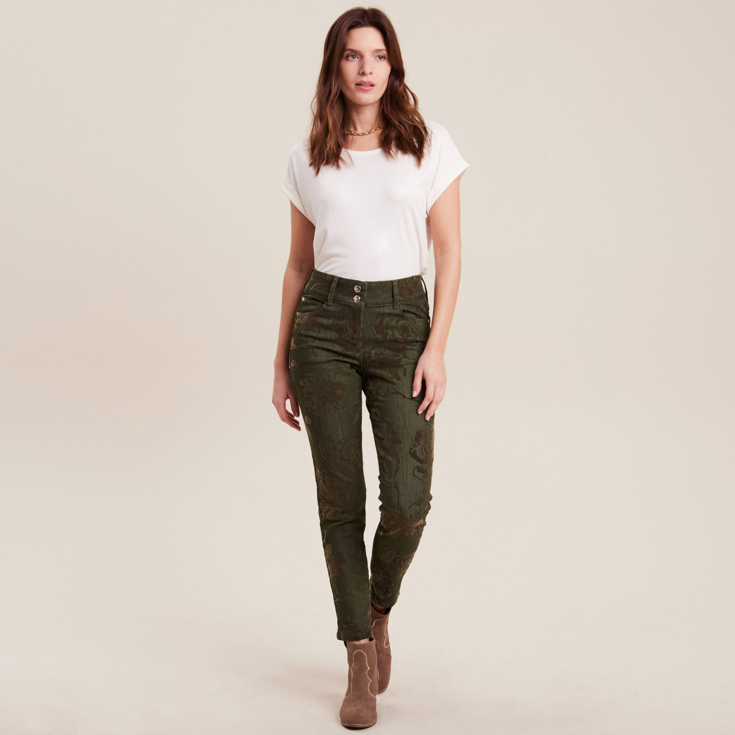 Jean ajusté taille standard vert kaki femme