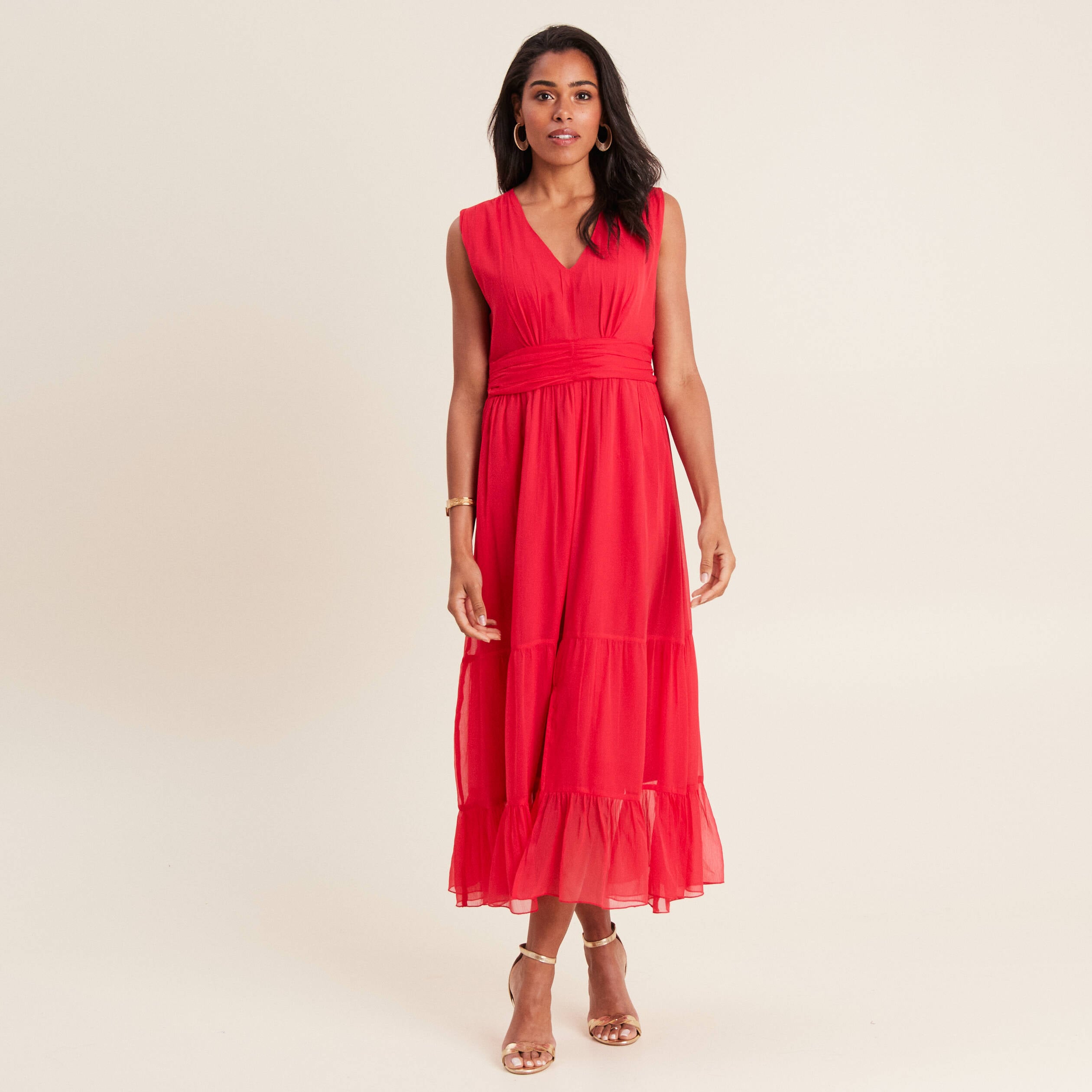 Robe longue &eacute;vas&eacute;e volants rouge femme