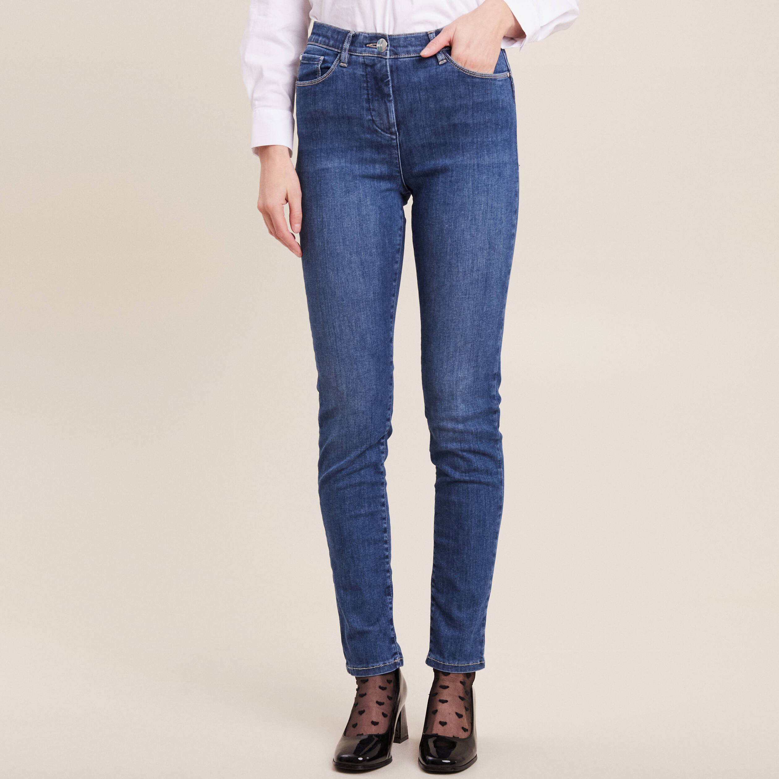 Jean magique ajusté taille standard denim double stone femme