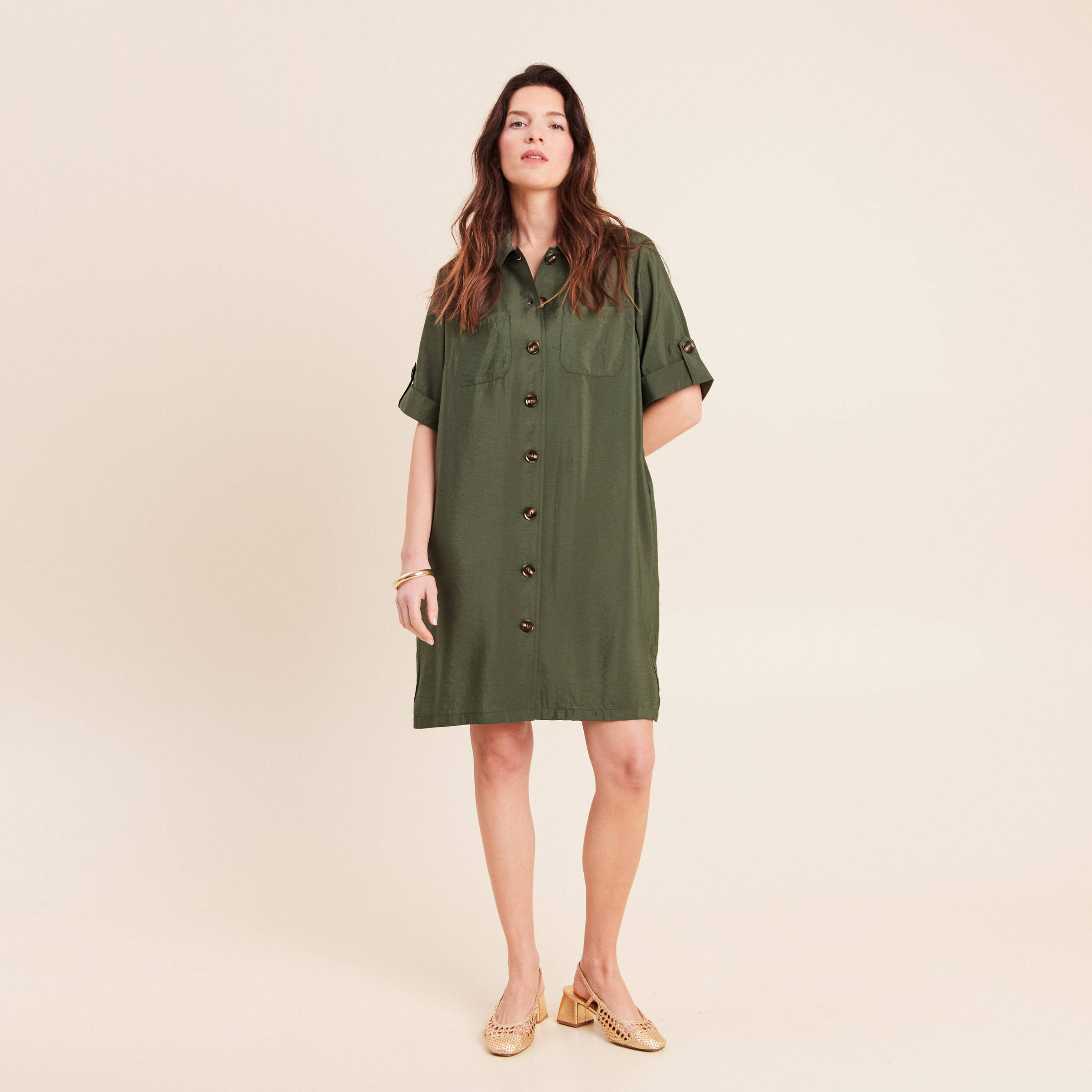 Robe droite courte col chemise vert kaki femme