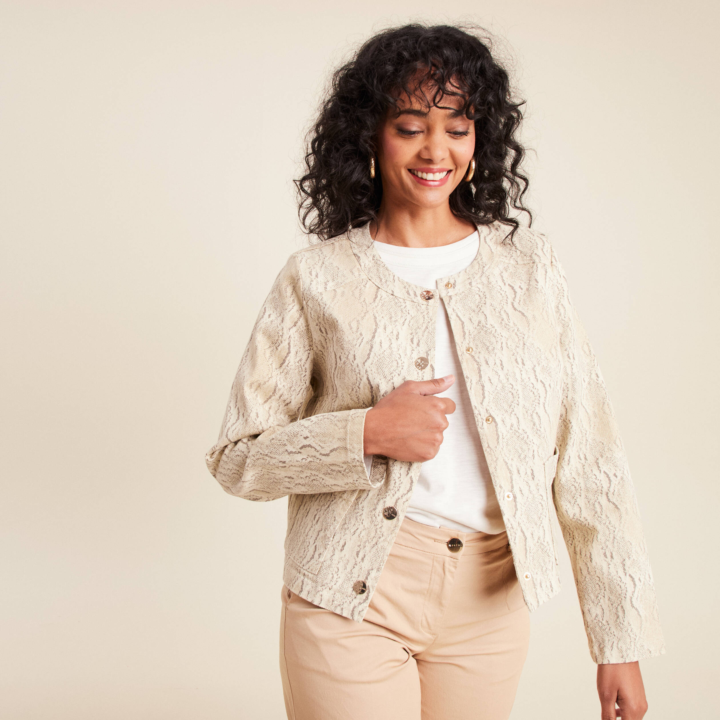 veste sans col beige femme