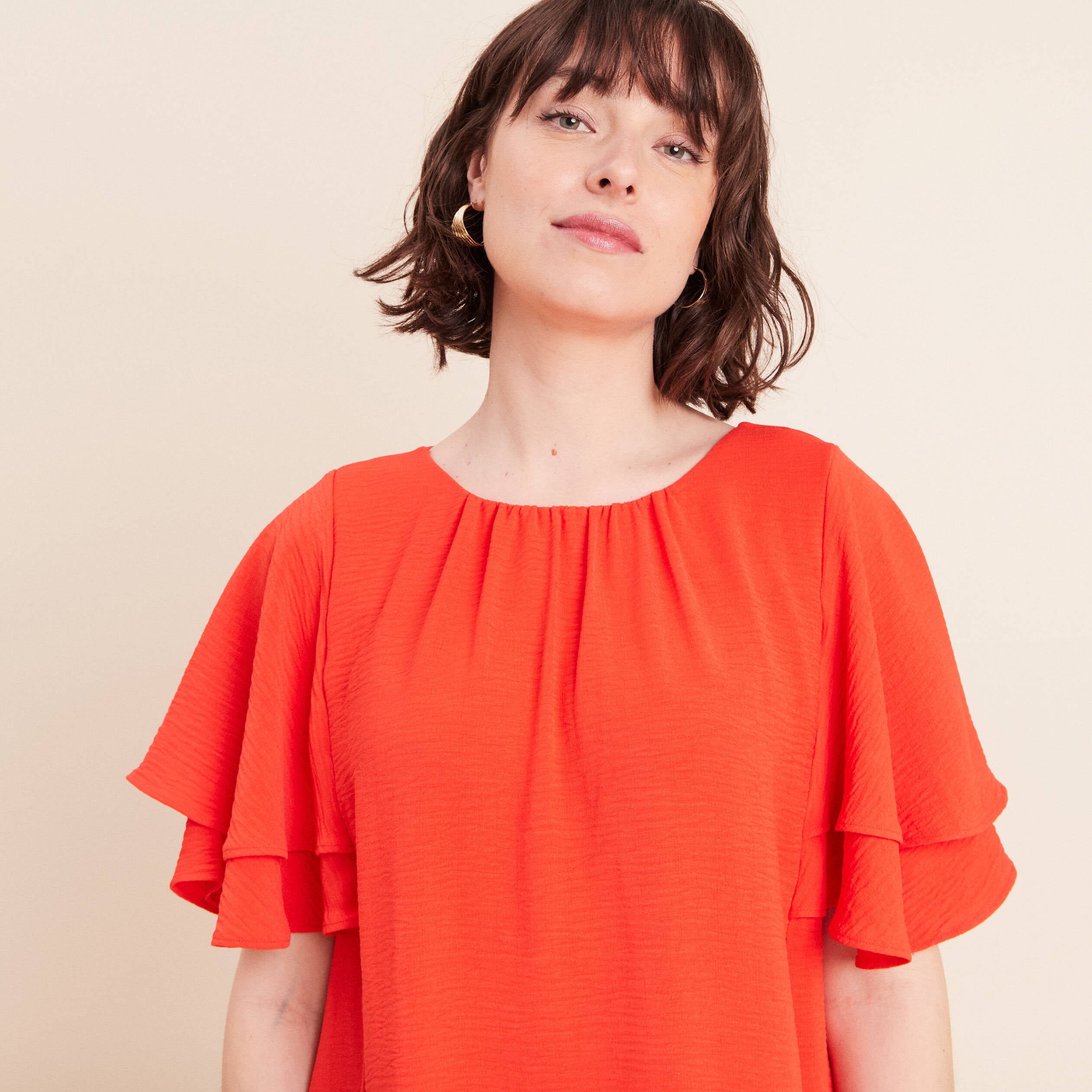 Robe courte &eacute;vas&eacute;e manches courtes orange fonc&eacute; femme