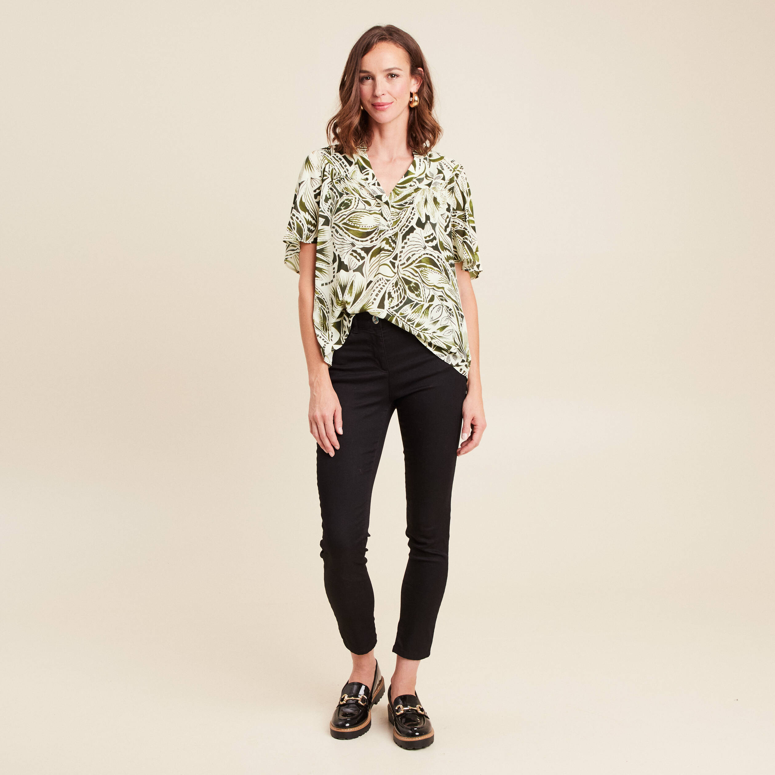 blouse ample manches courtes fluide vert femme Blouse ample manches courtes fluide vert femme