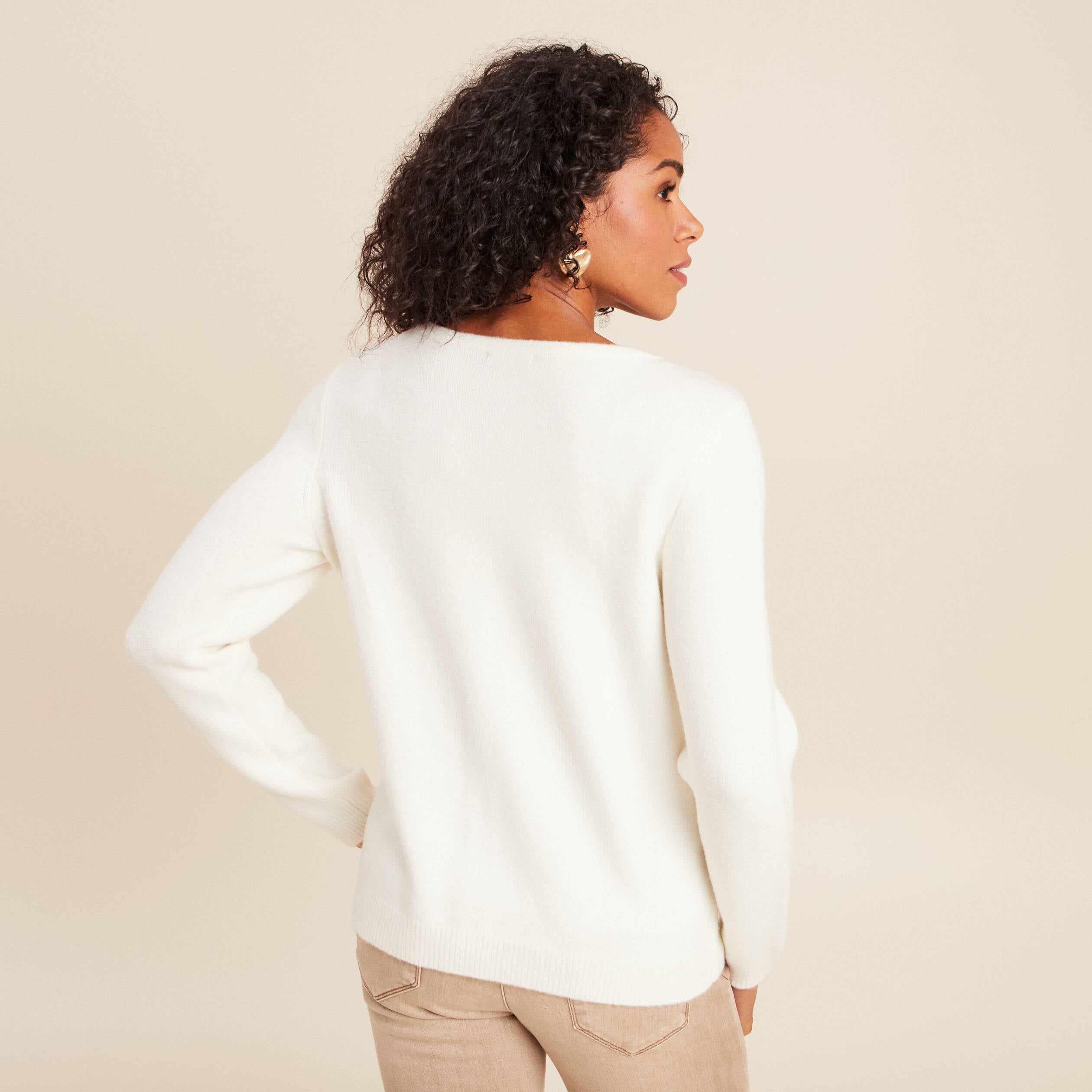 Pull brod&eacute; col rond manches longues ecru femme