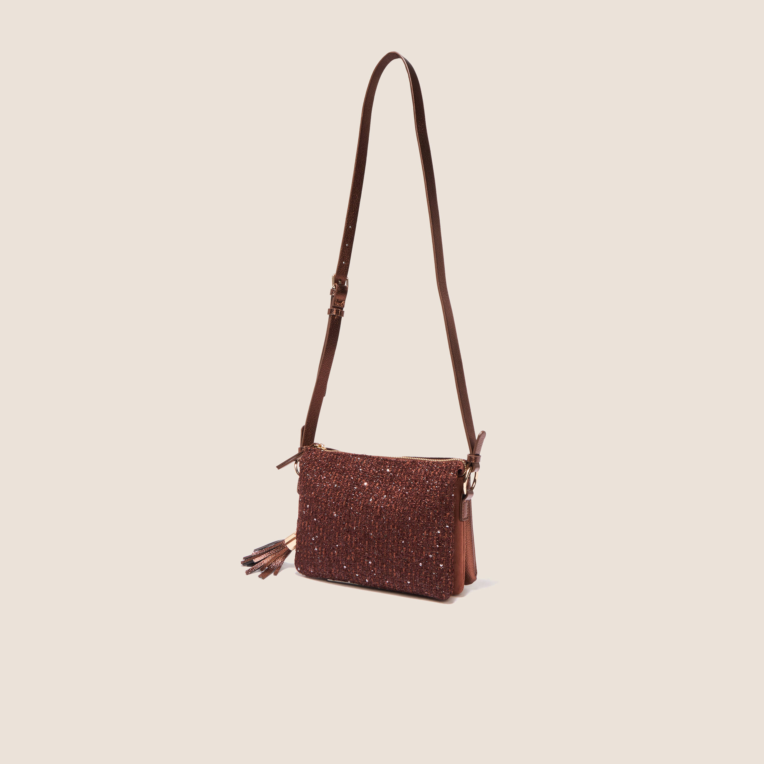 Sac en bandouli&egrave;re &agrave; 3 poches marron fonc&eacute; femme