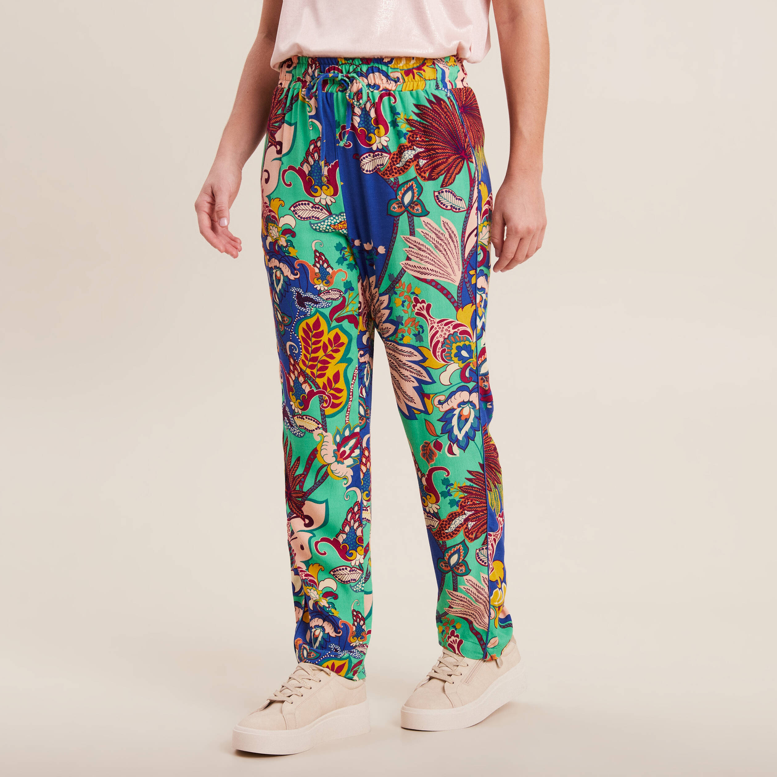 pantalon carotte fluide 78eme vert femme Pantalon carotte fluide 7/8ème vert femme