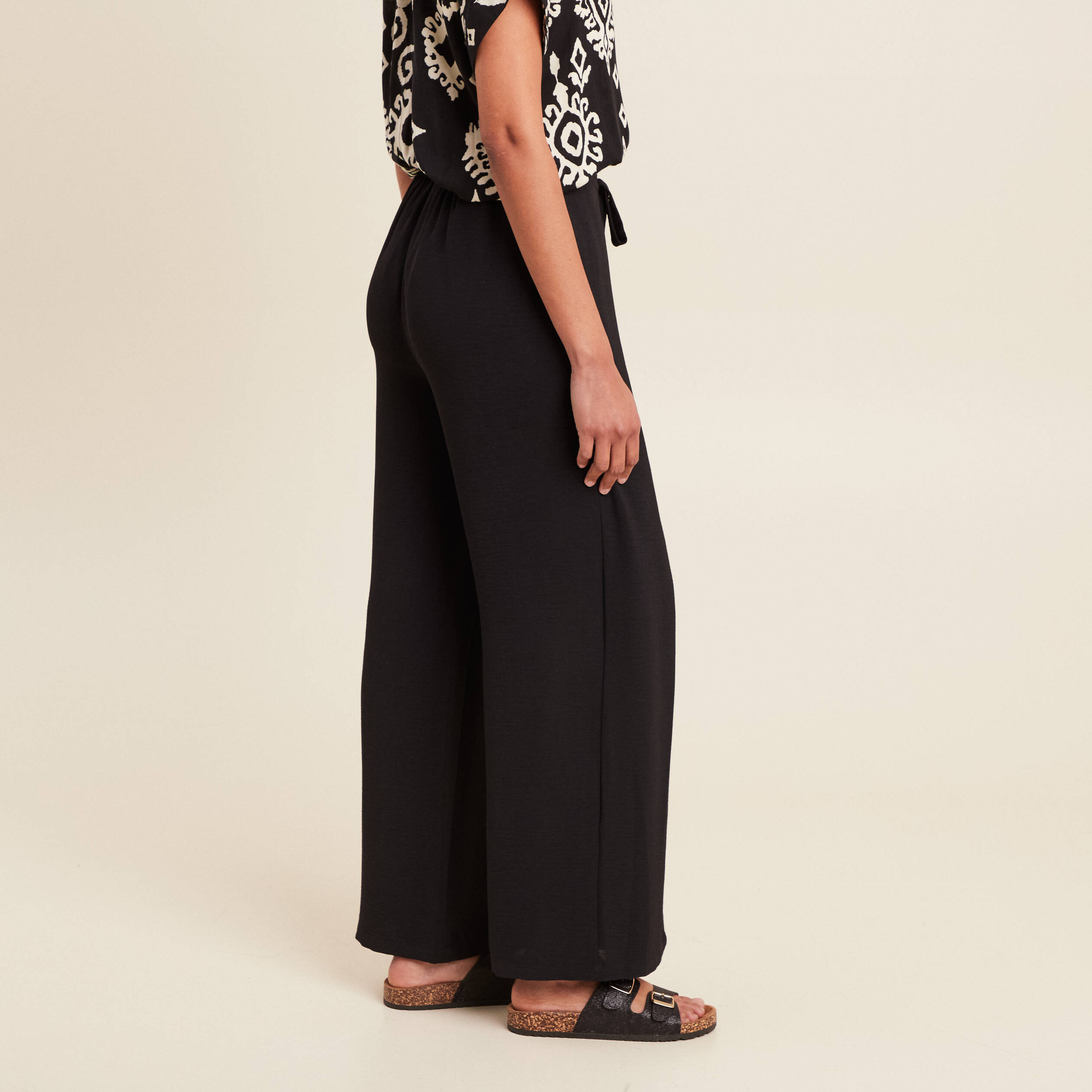 pantalon portefeuille noir femme Pantalon portefeuille noir femme