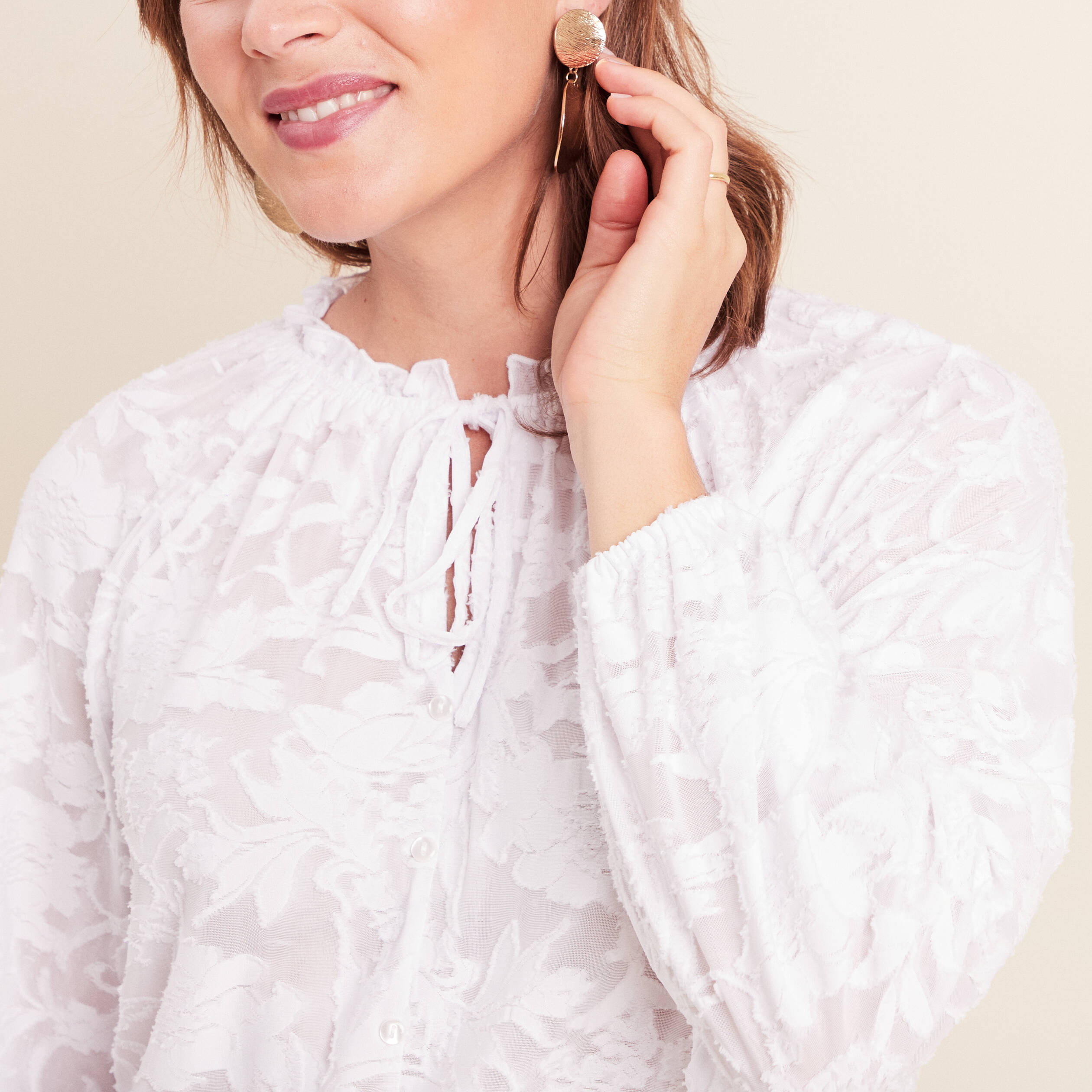 Blouse f&eacute;minine manches longues blanc femme