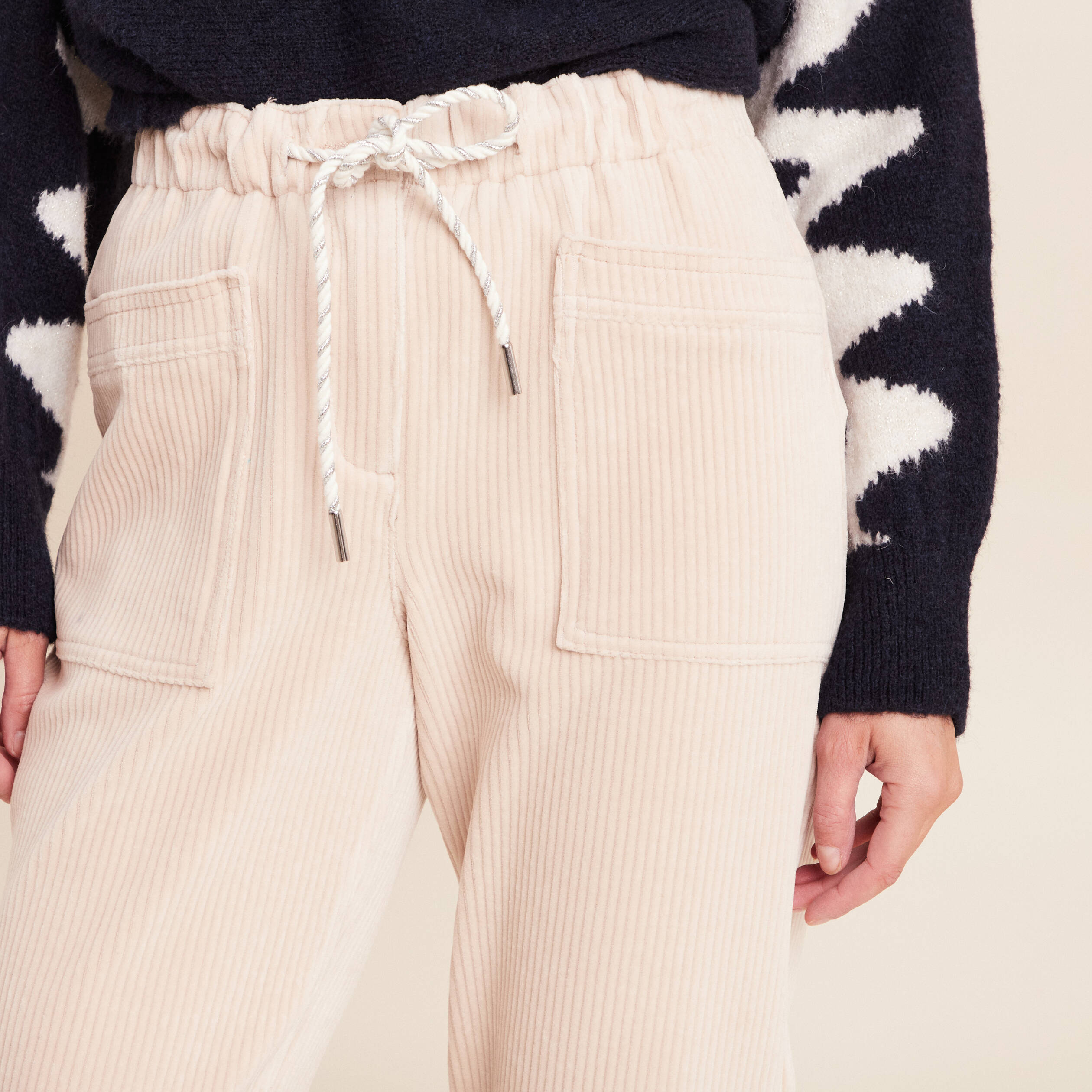 Pantalon coupe mom en velours sable femme