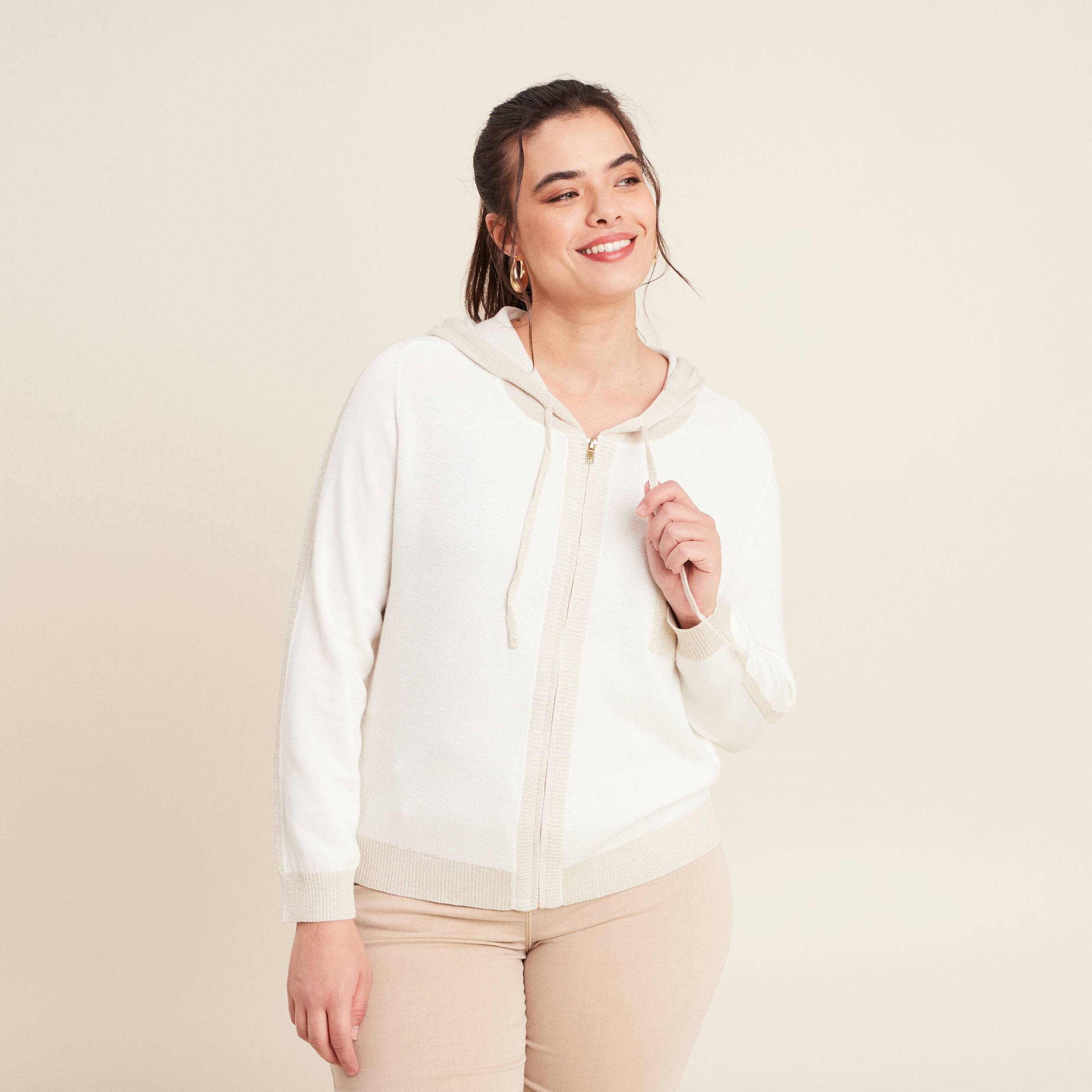 gilet a capuche zippe ecru femme Gilet à capuche zippé ecru femme