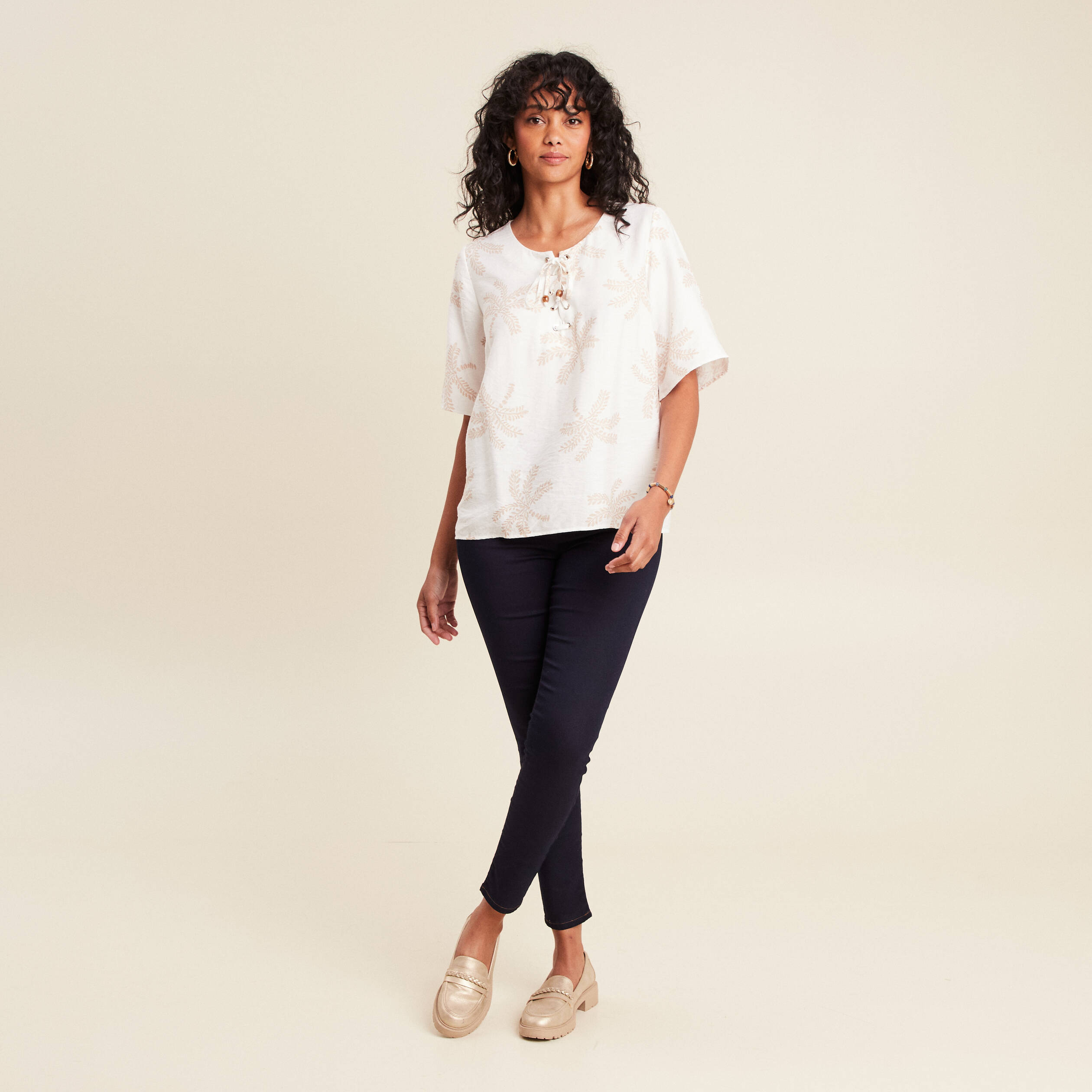 blouse crepe manches courtes beige femme Blouse crêpe manches courtes beige femme