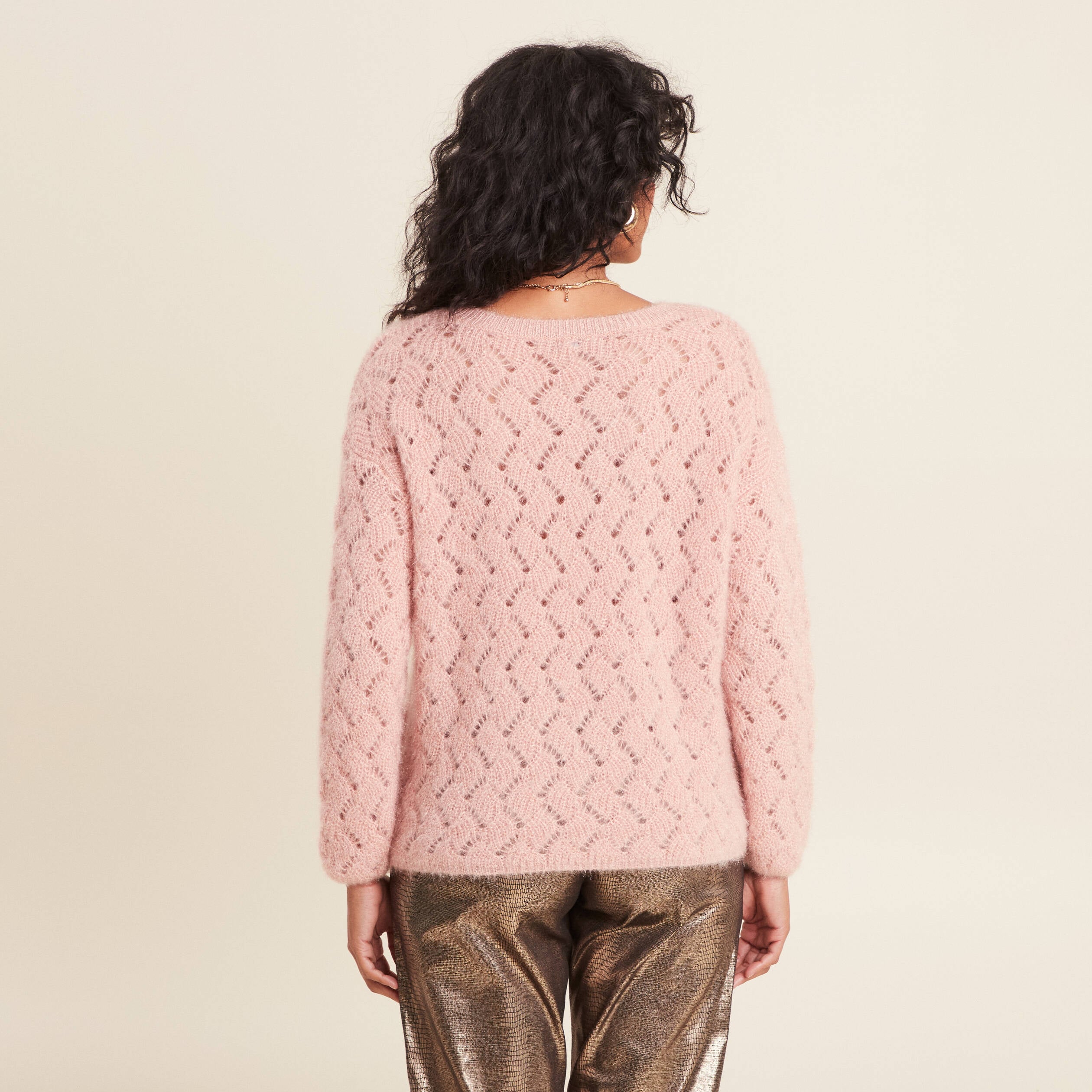 Pull manches longues ajour&eacute; vieux rose femme