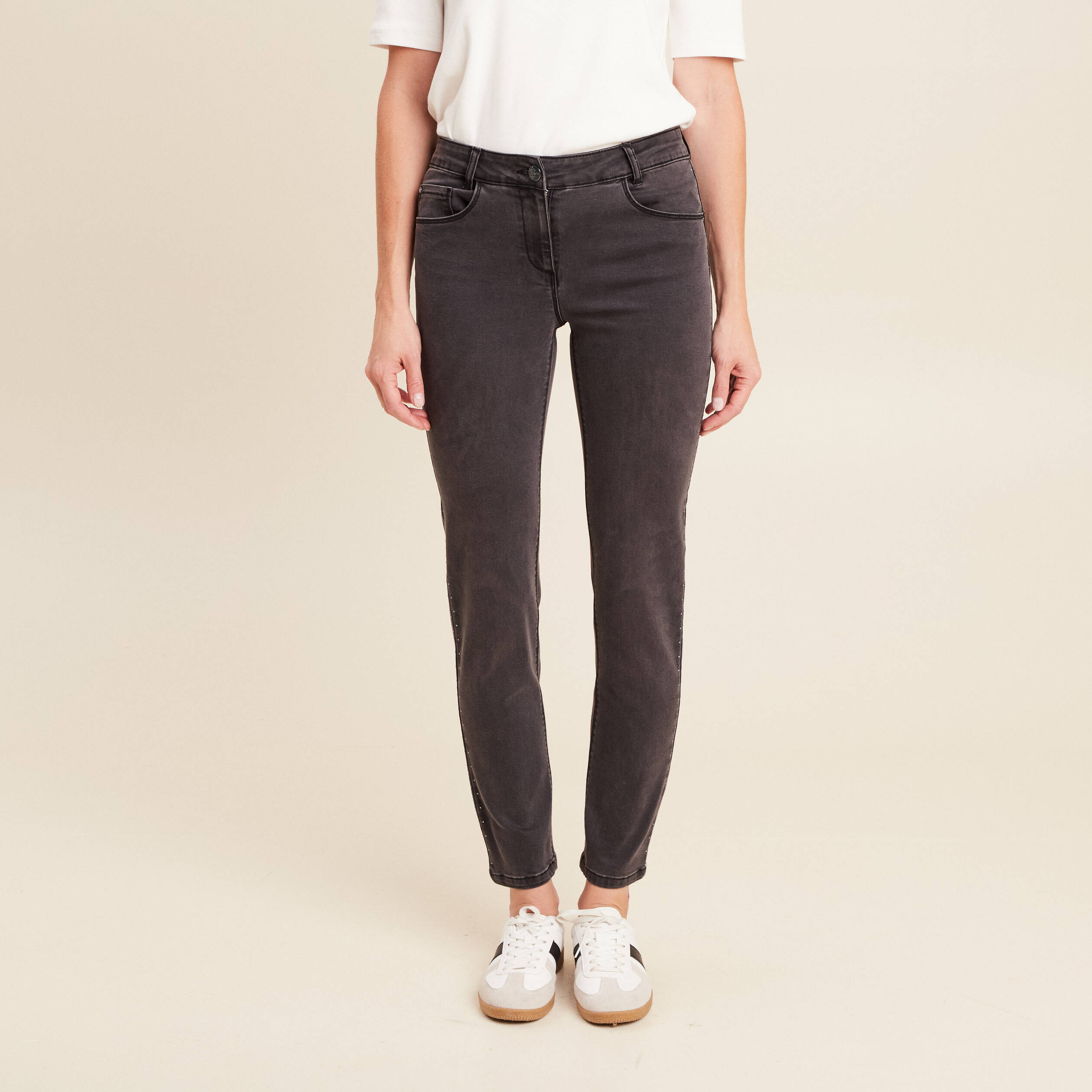 jean ajuste taille basculee denim gris femme Jean ajusté taille basculée denim gris femme