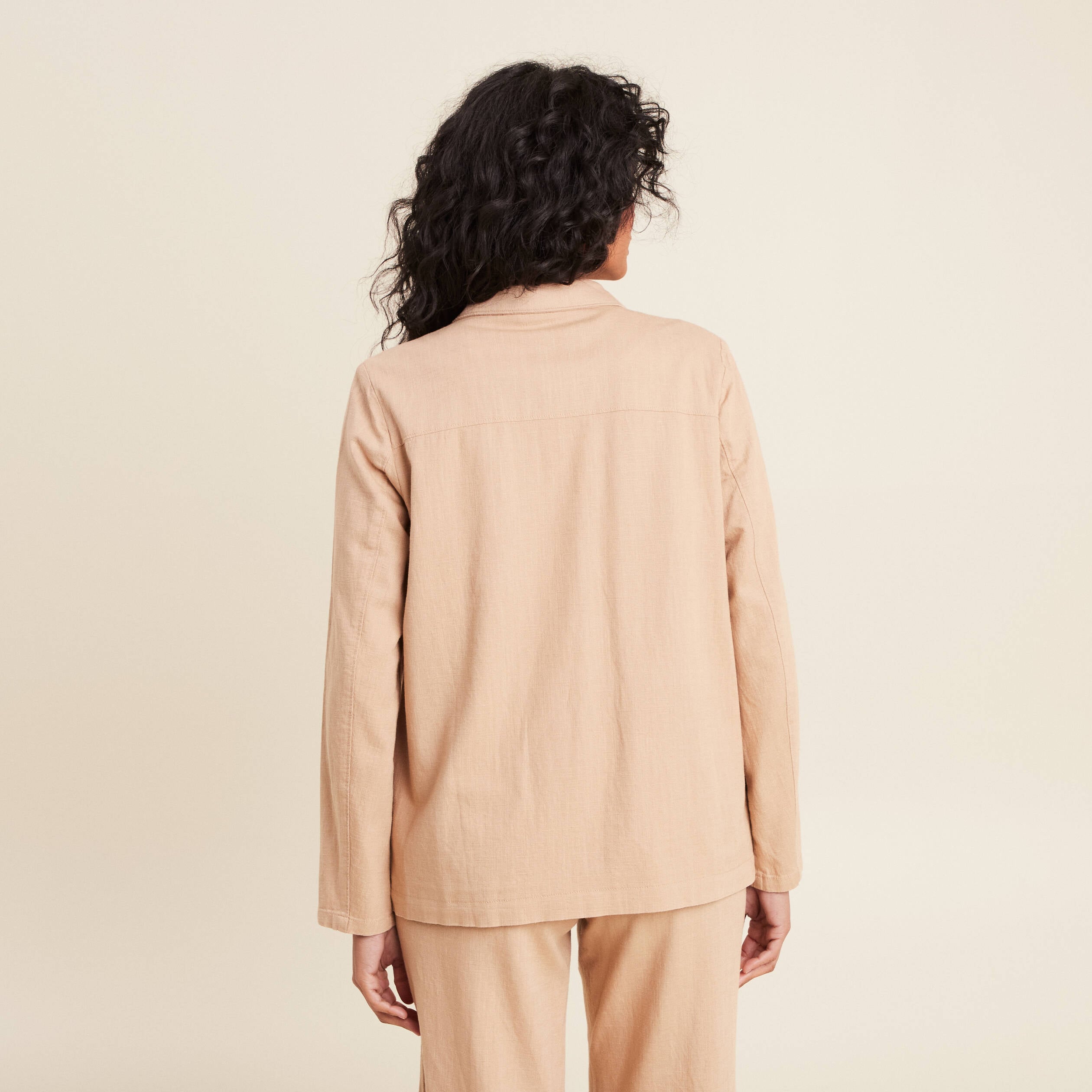Surchemise boutonn&eacute;e brod&eacute;e sable femme