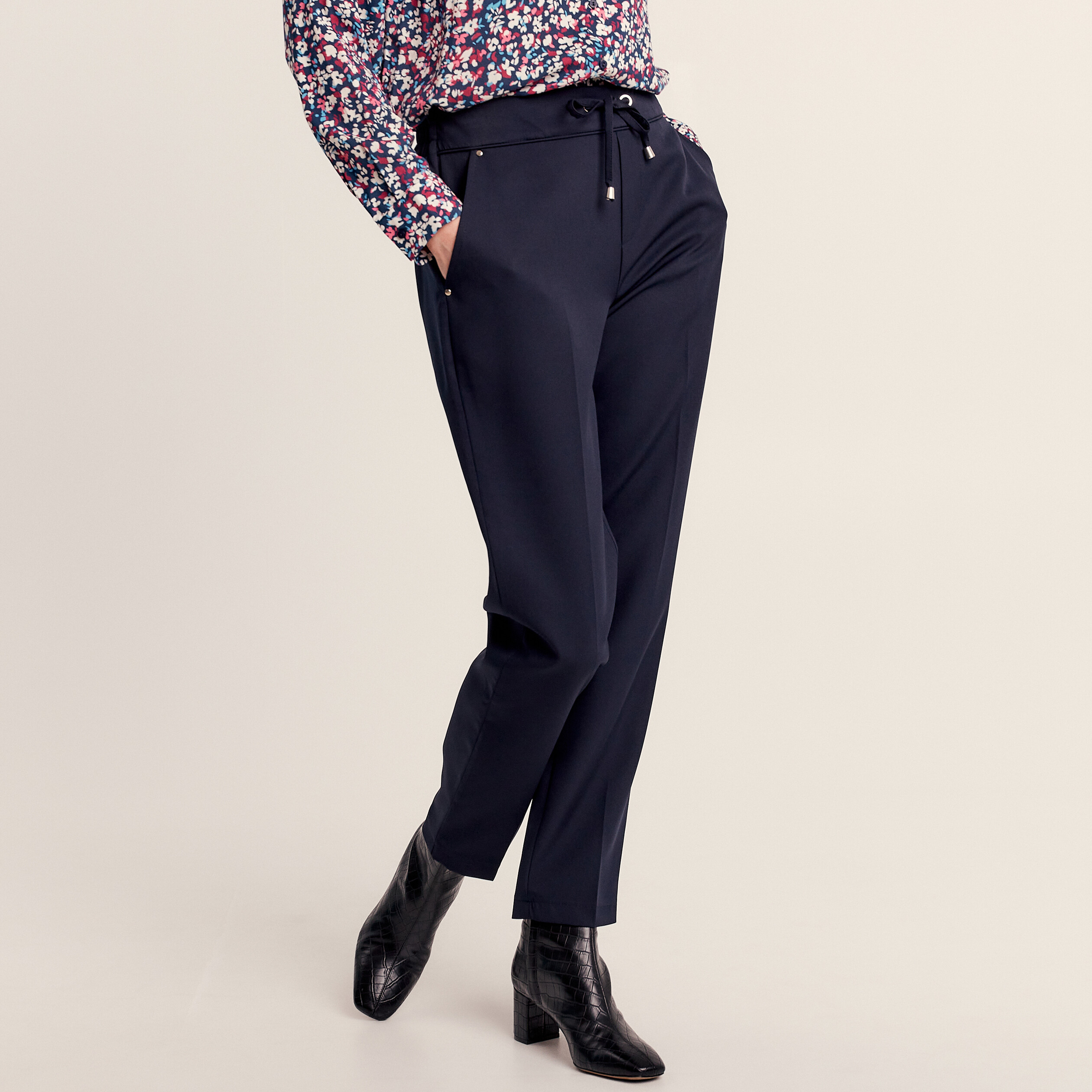 Pantalon jogging 7/8ème bleu foncé femme