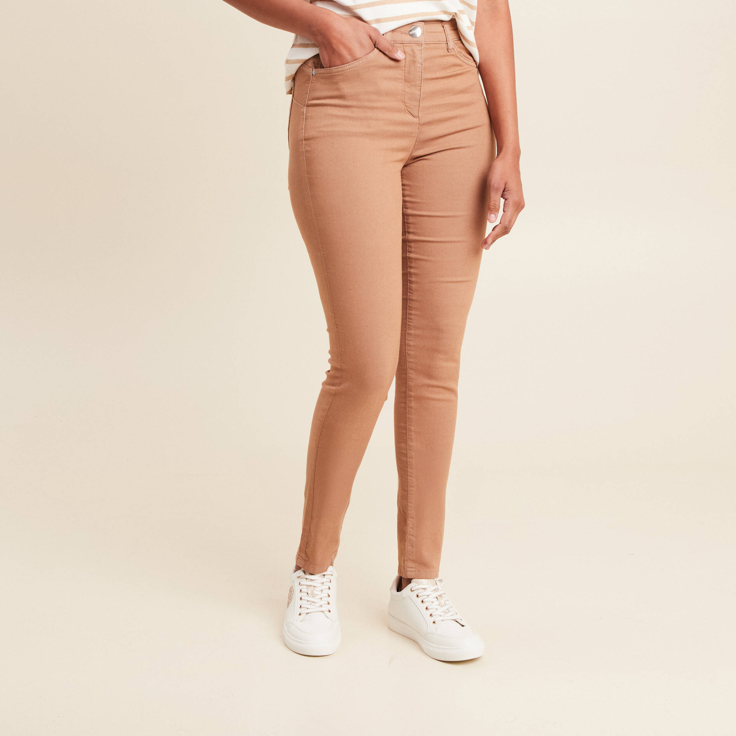 pantalon leger taille haute long marron femme Pantalon léger taille haute long marron femme